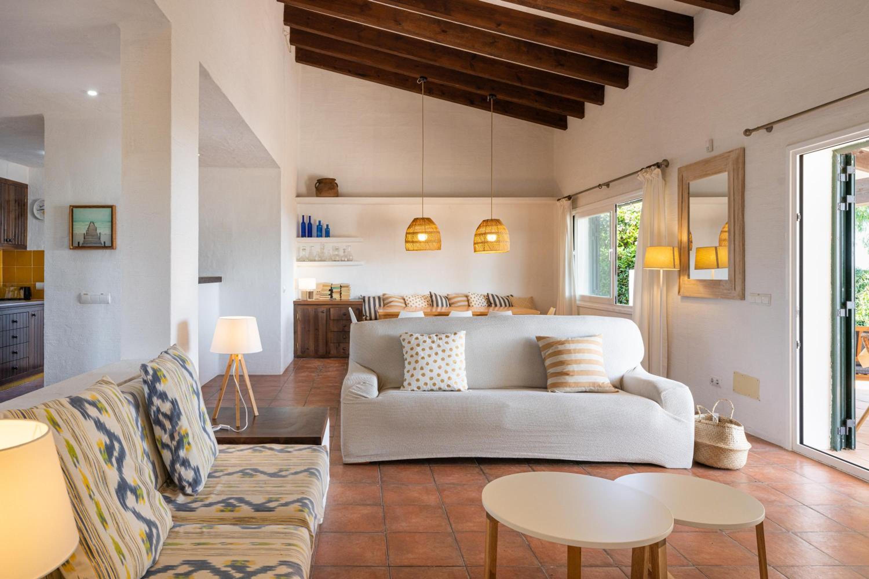 Villa with Sea View - Photo 9