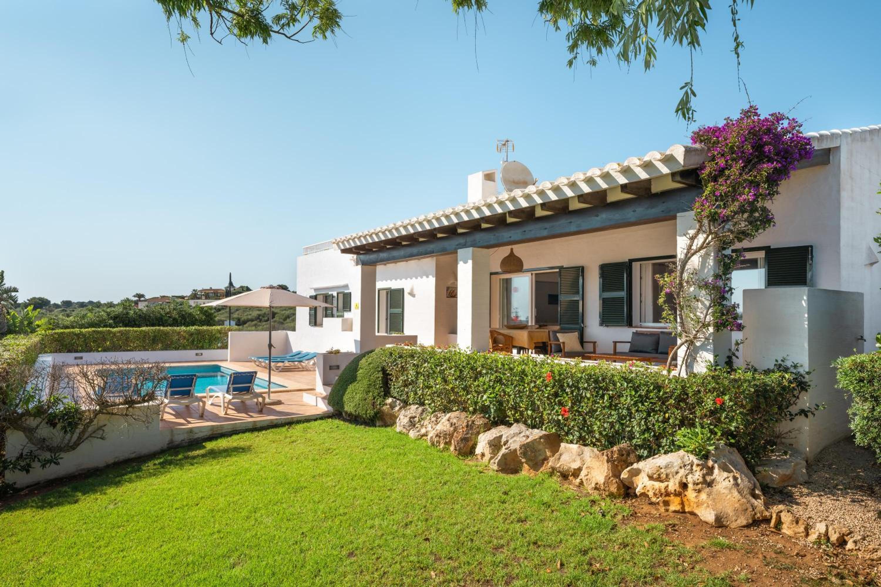 Villa with Sea View - Photo 21
