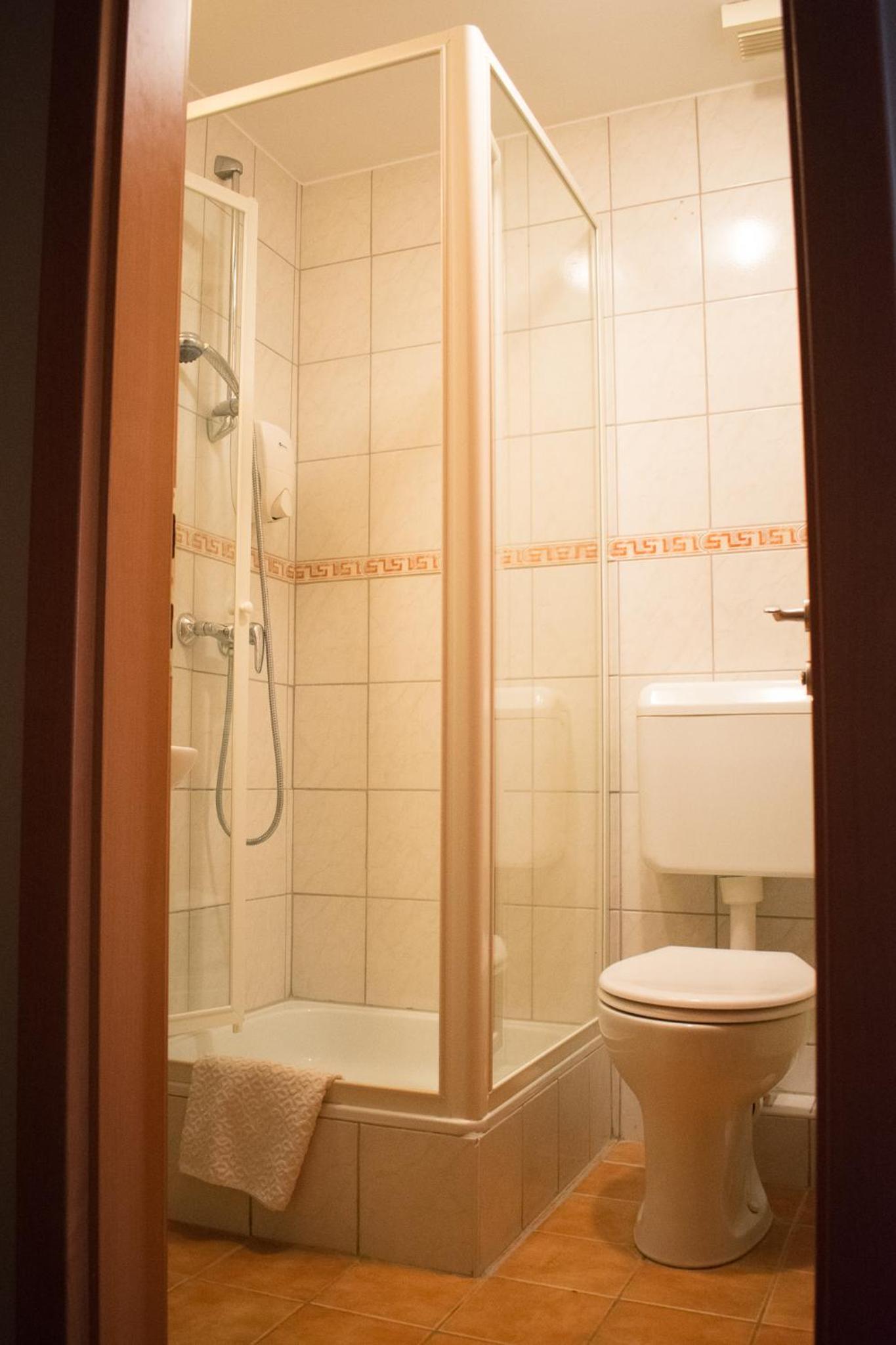 Standard Double or Twin Room photo 2