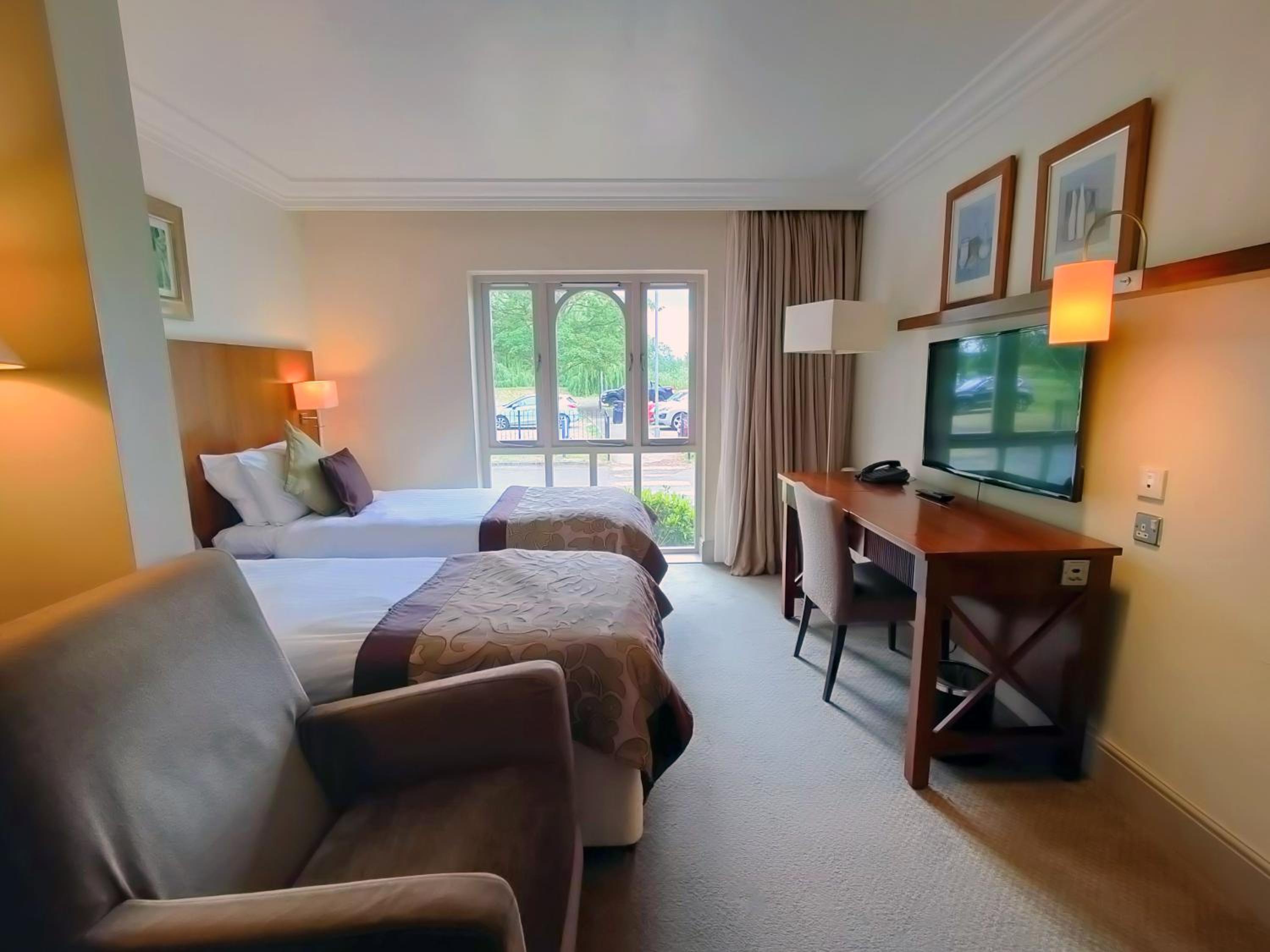 Main House Executive Twin Room photo 3