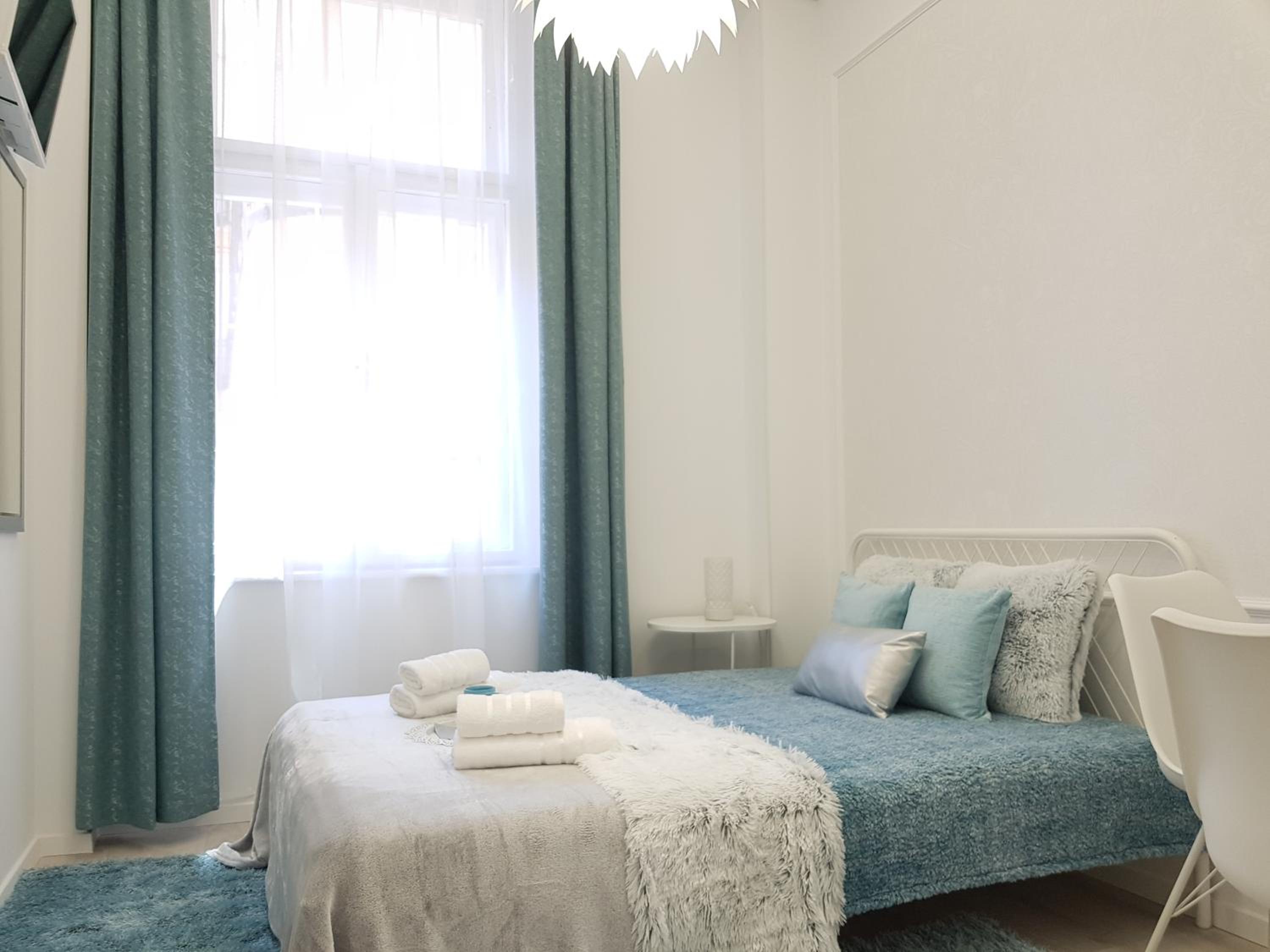 Superior Queen Room - Photo 9