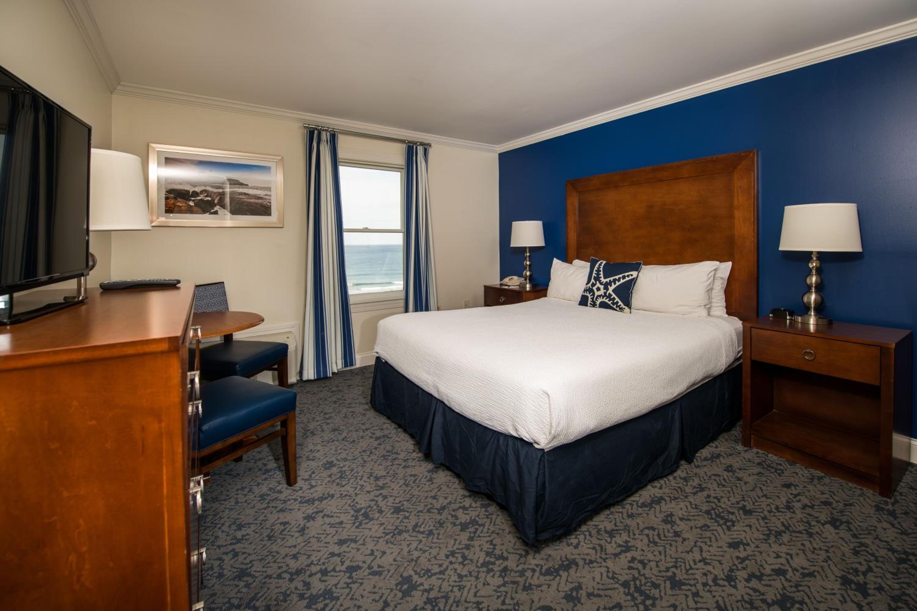 Queen Room with Sea View