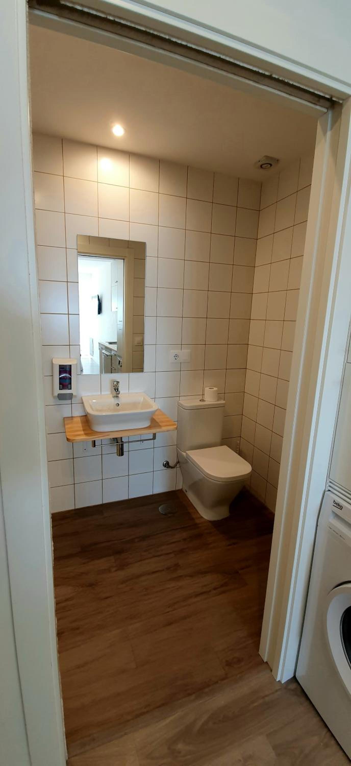 Standard Studio with street view - Photo 22