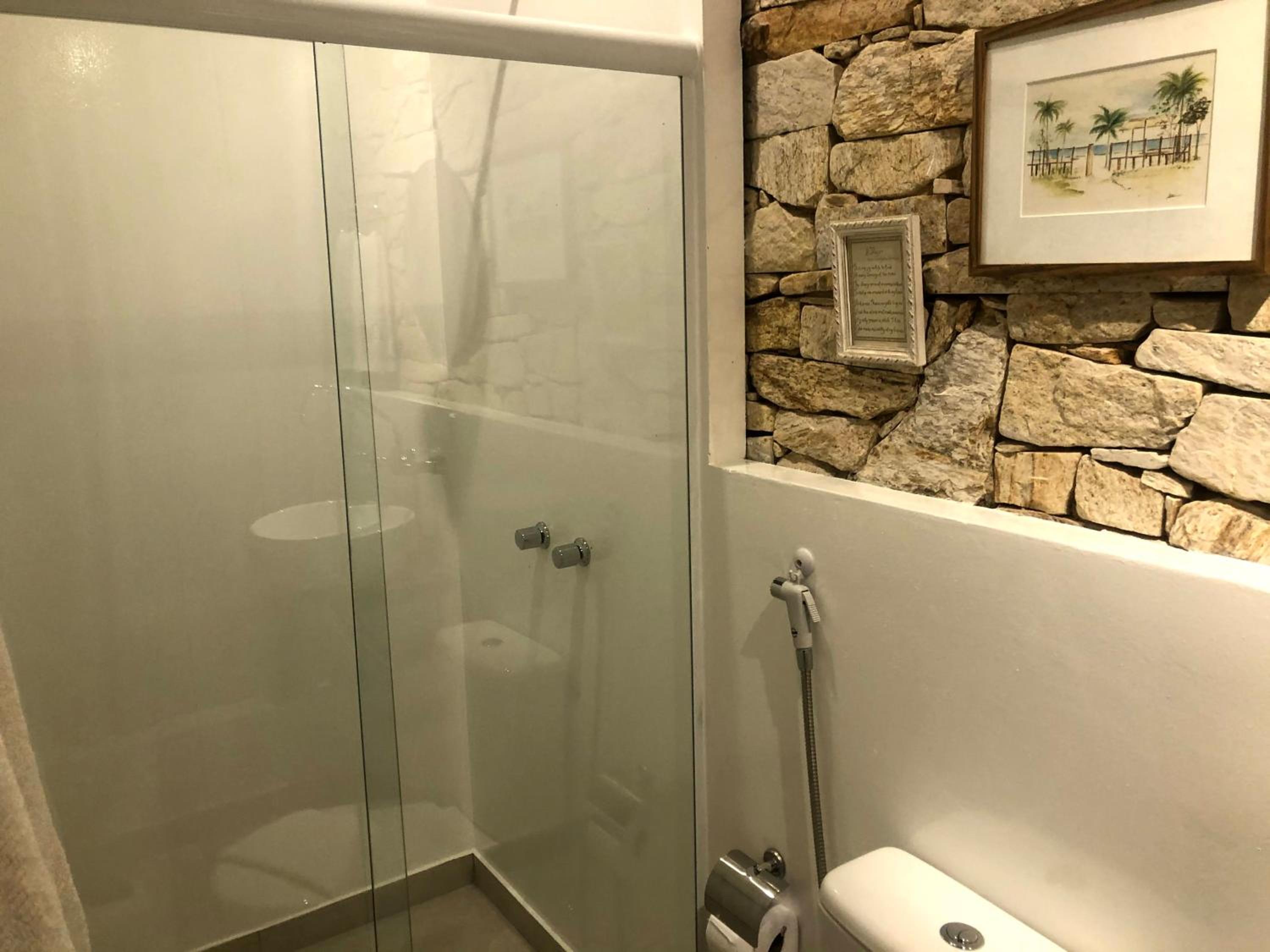 Deluxe Suite with Spa Bath photo 3