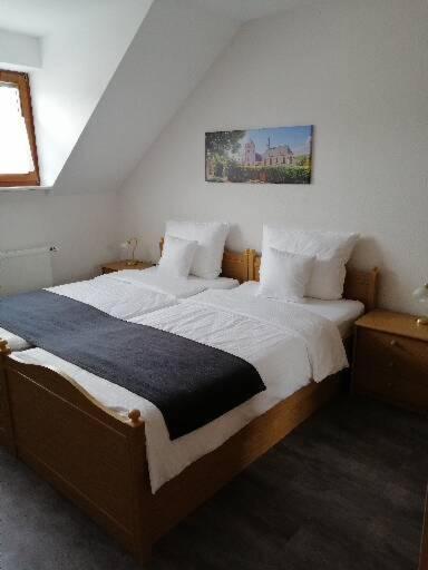 Large Double Room photo 1