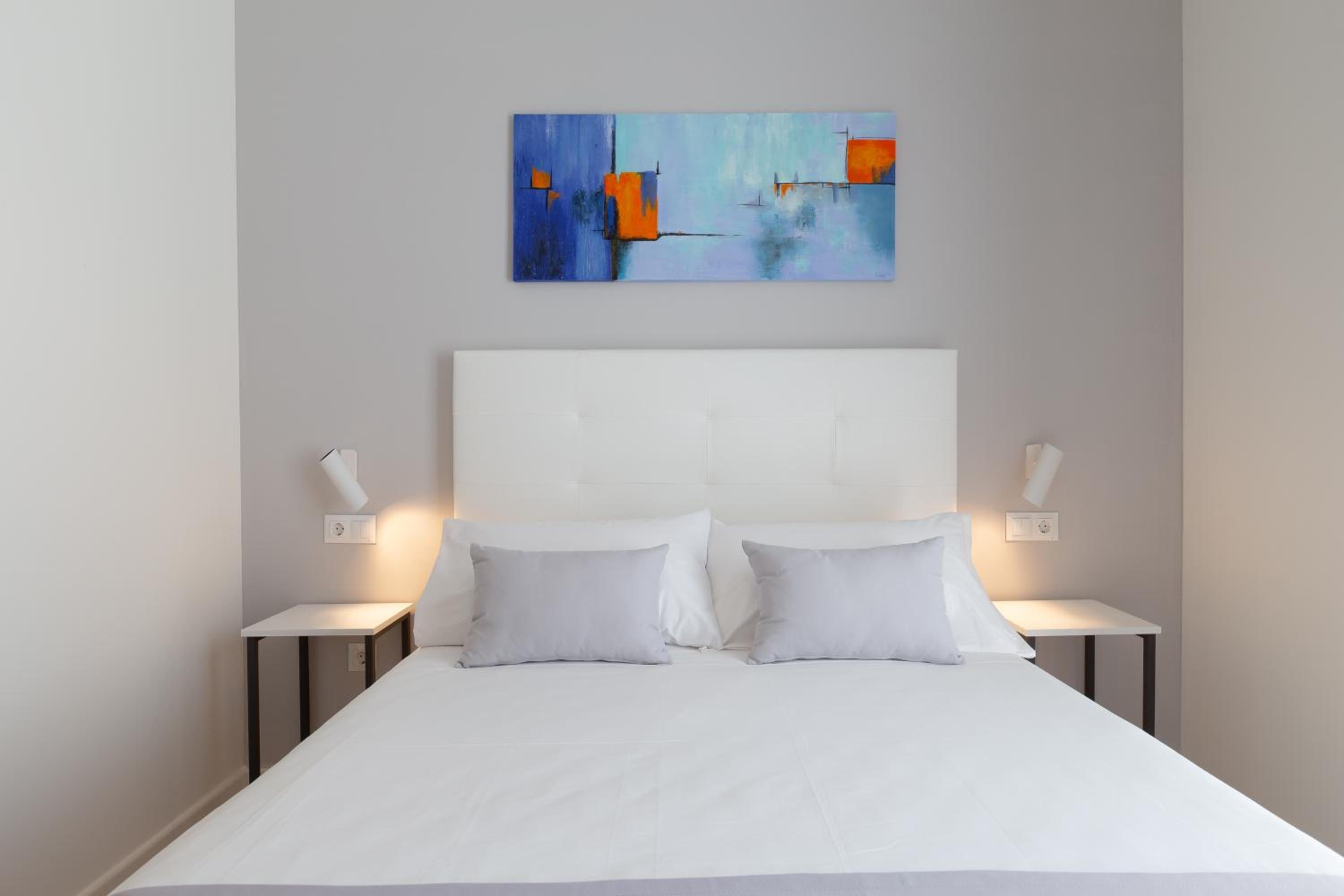 Standard Double Room - Photo 5