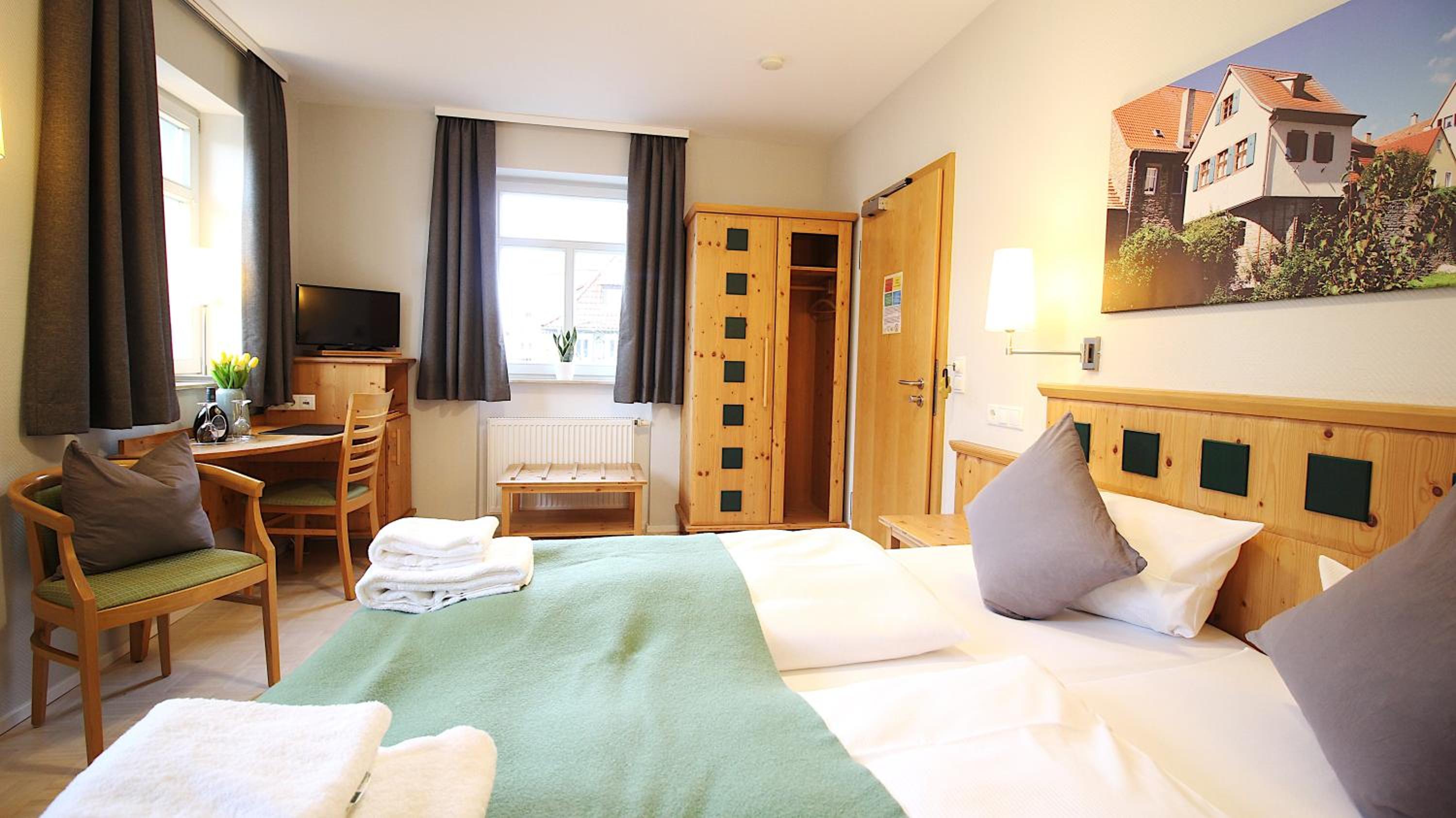 Standard Double Room photo 3