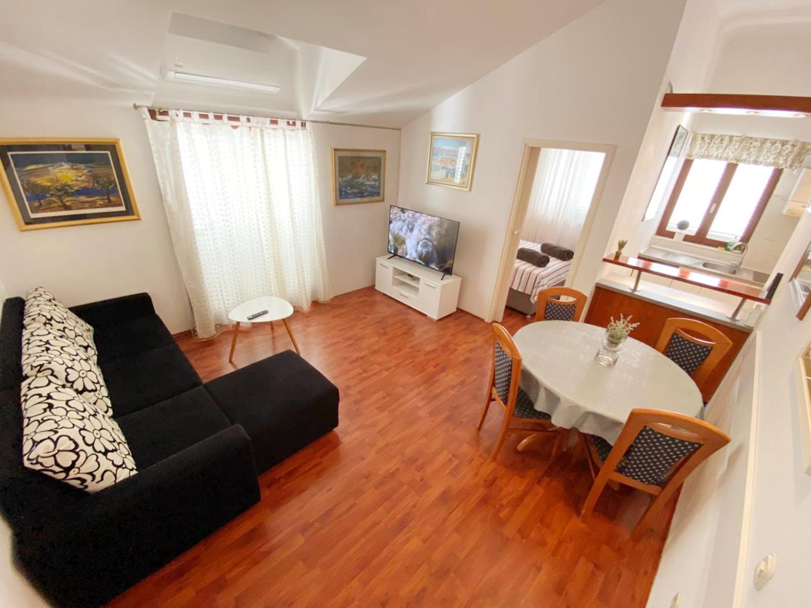 Standard Apartment