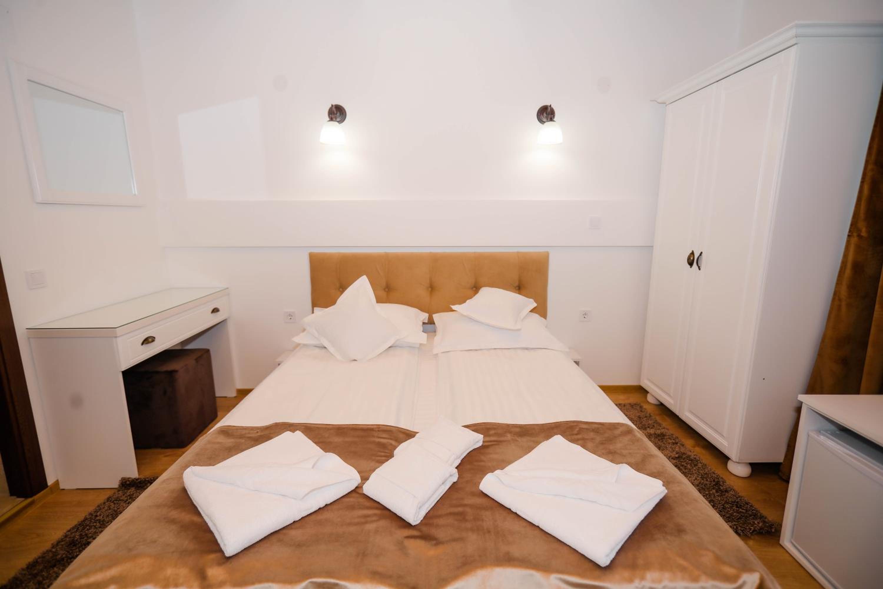 Double Room with Balcony photo 1