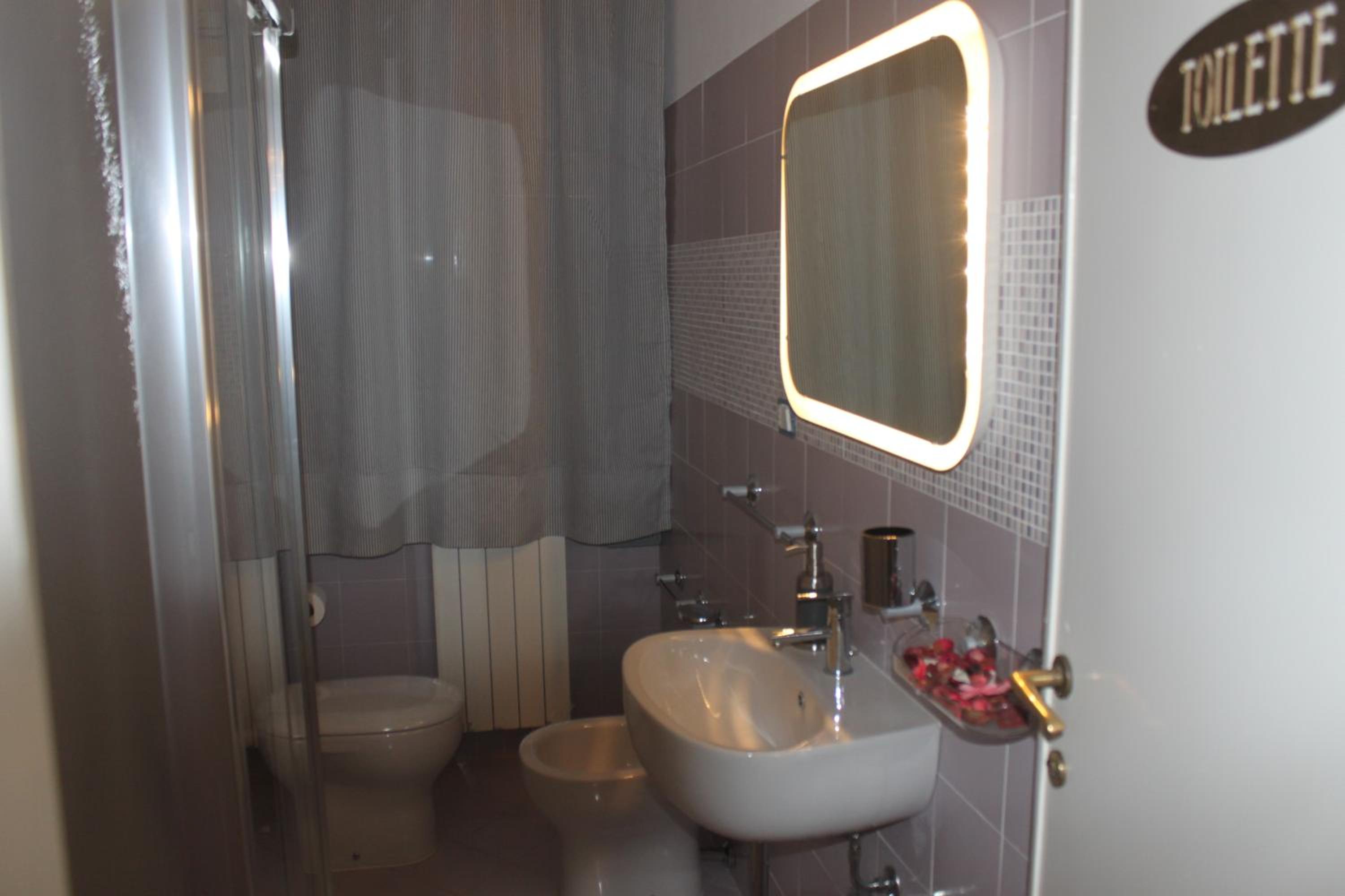 Triple Room with Shared Bathroom photo 1