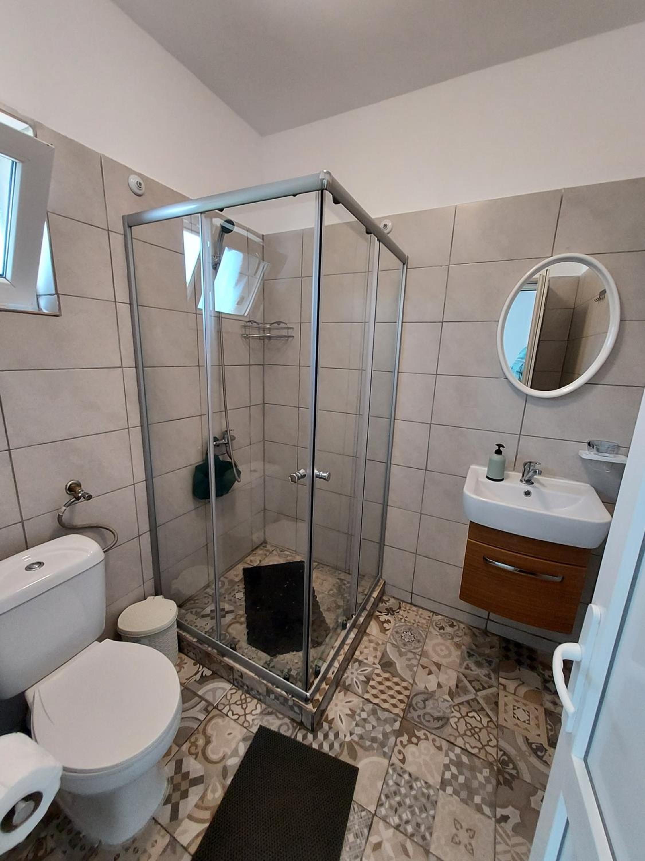 Apartment - Photo 19