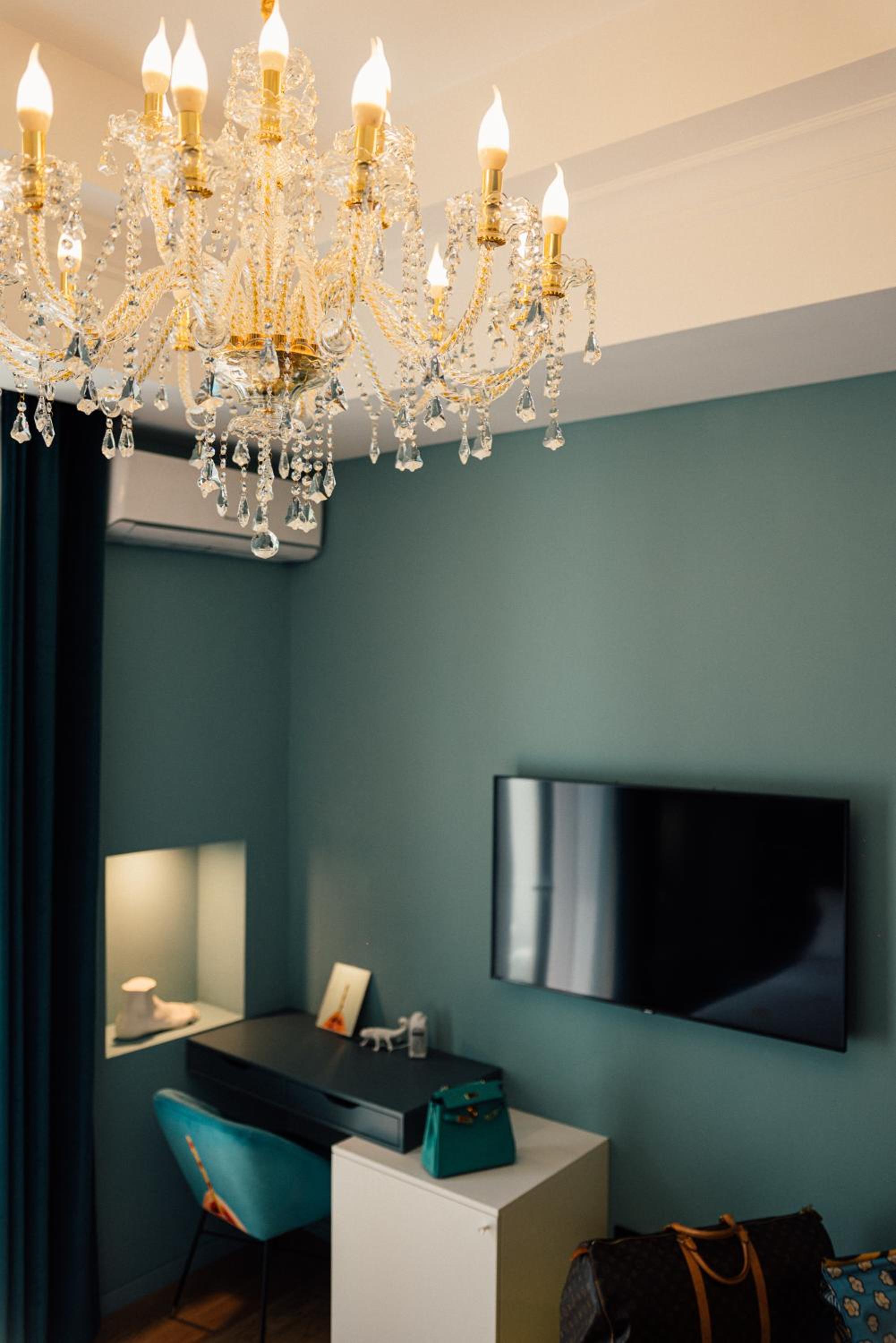 Triple Room with Balcony - Photo 24