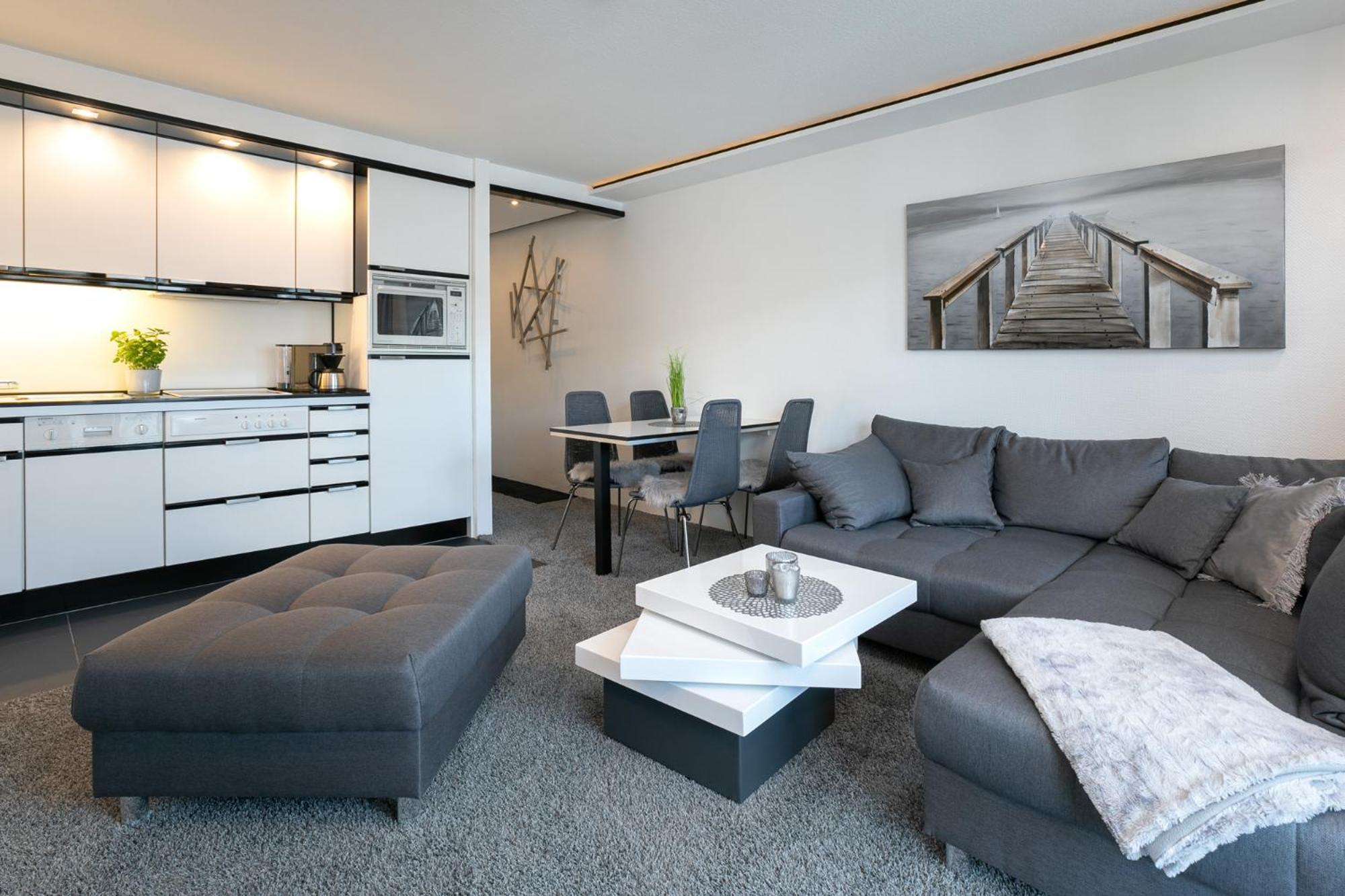 Apartment photo 1