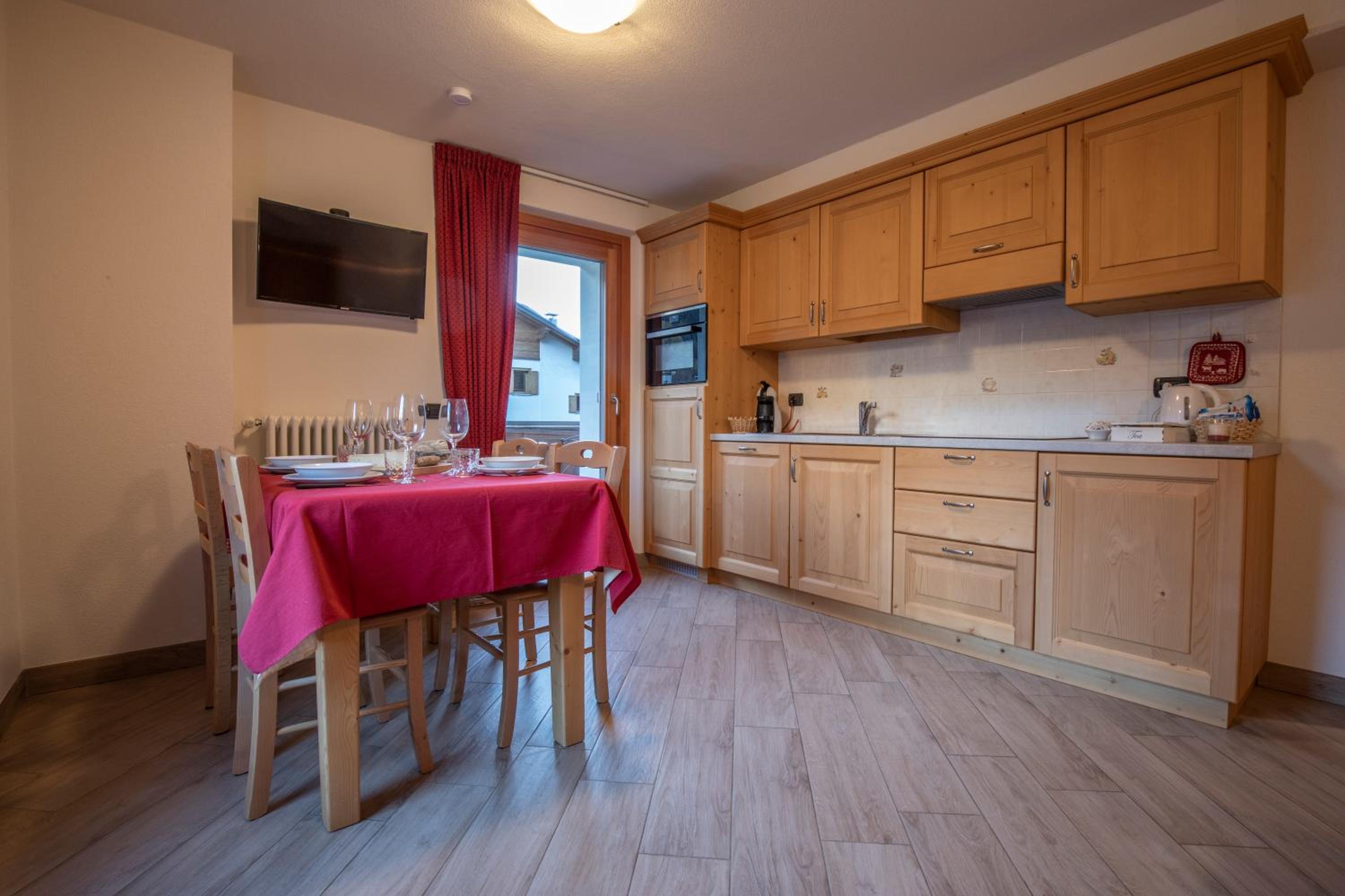 One-Bedroom Chalet - Photo 16