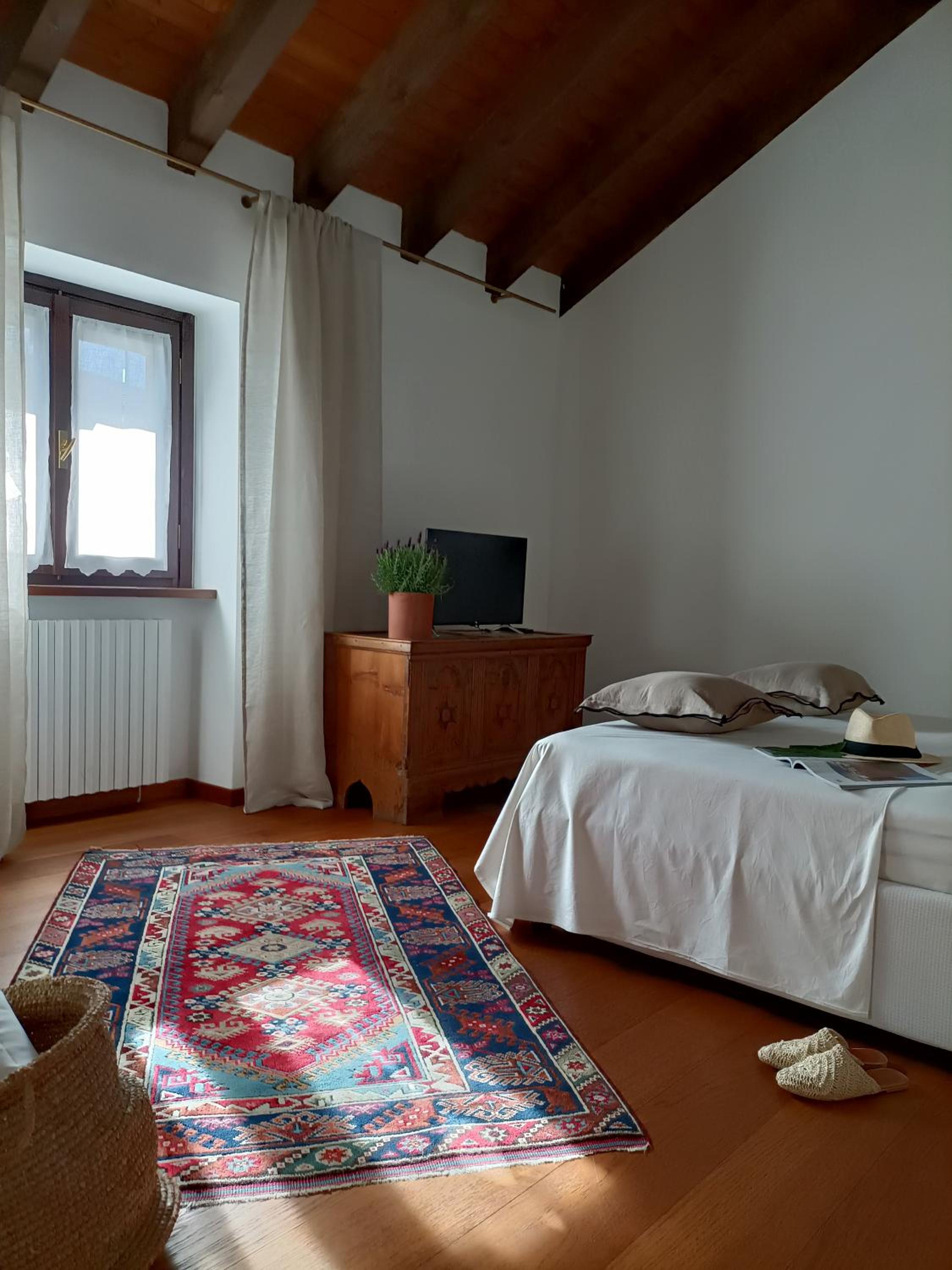 Double Room with Private Bathroom photo 3
