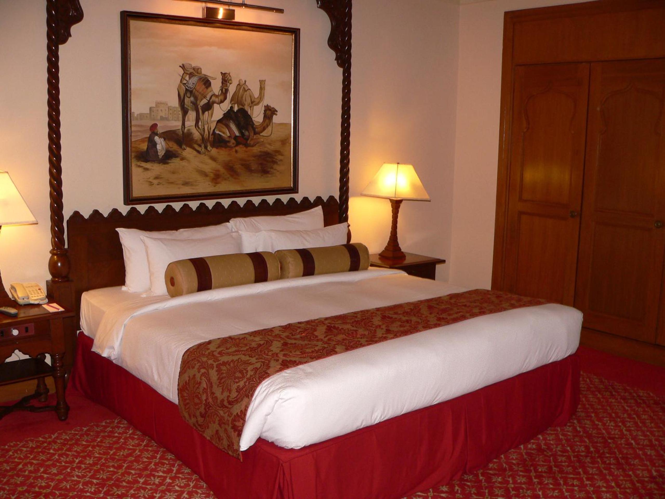 Luxury Room Garden View King Bed - Photo 3