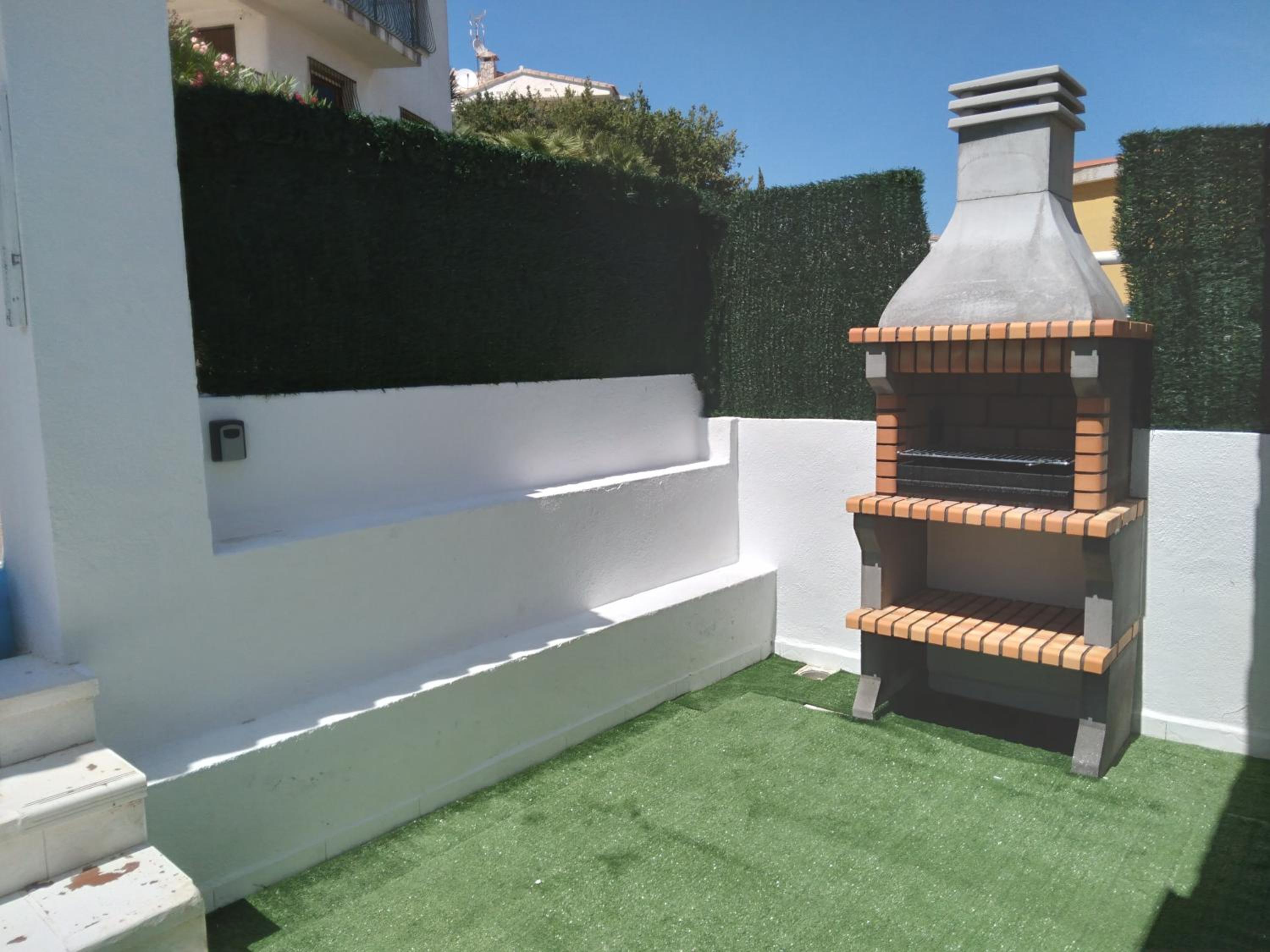 Apartment with Sea View - Photo 2