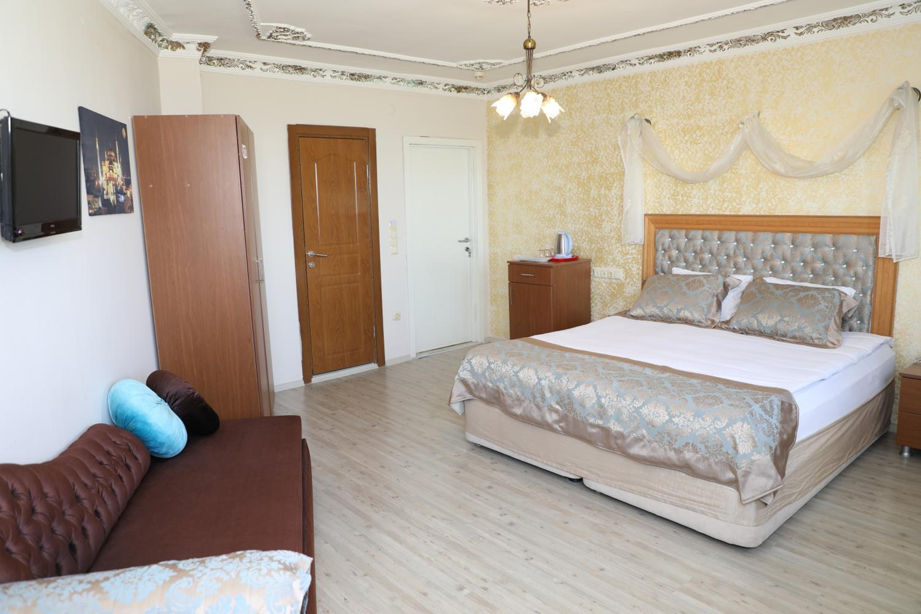 Family Room with Balcony and Sea View photo 3