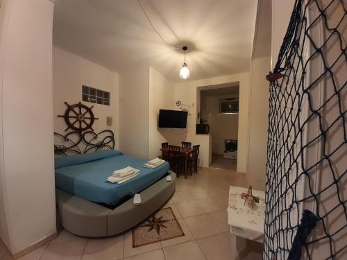 Large Double Room photo 1