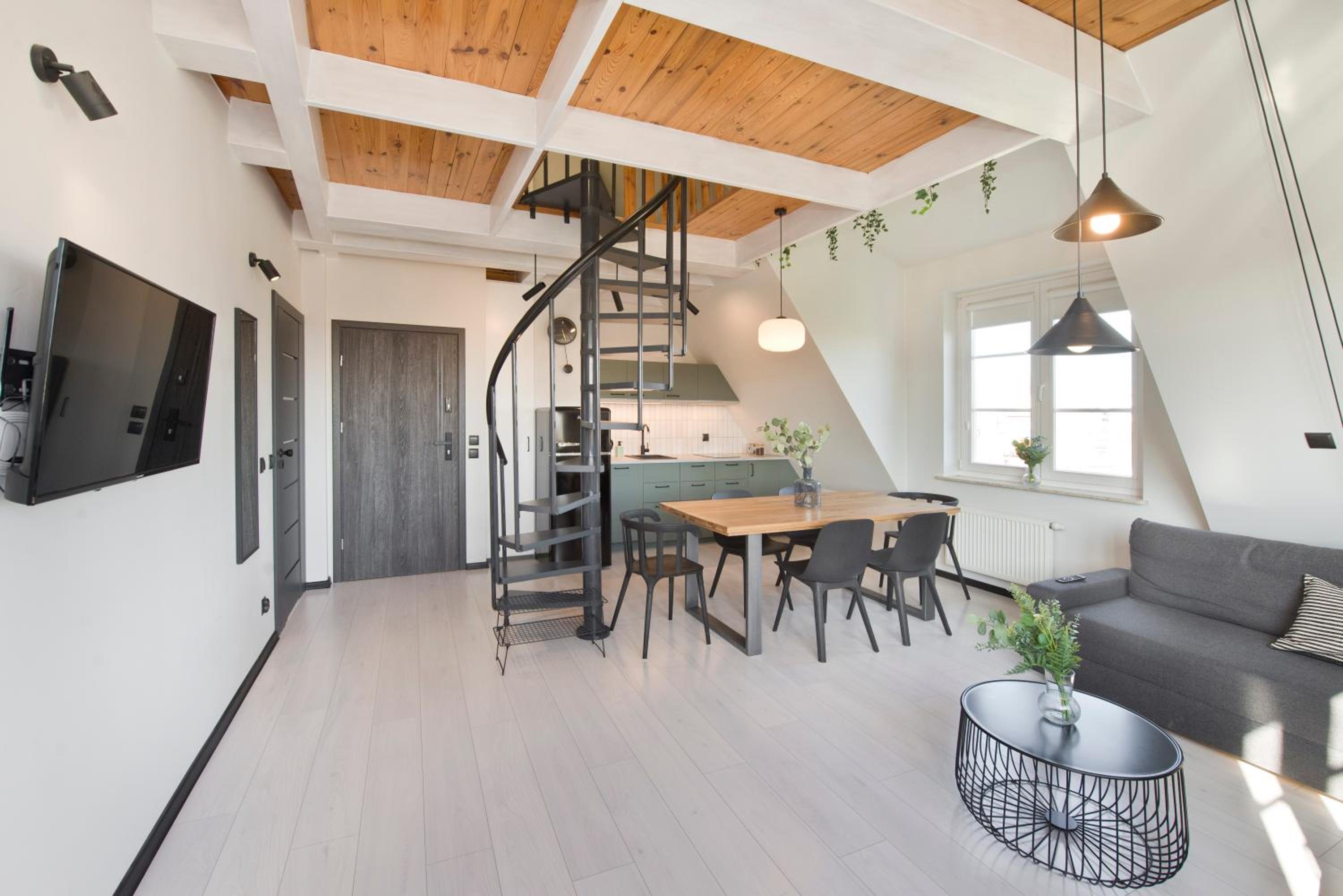 Duplex Apartment - Photo 35