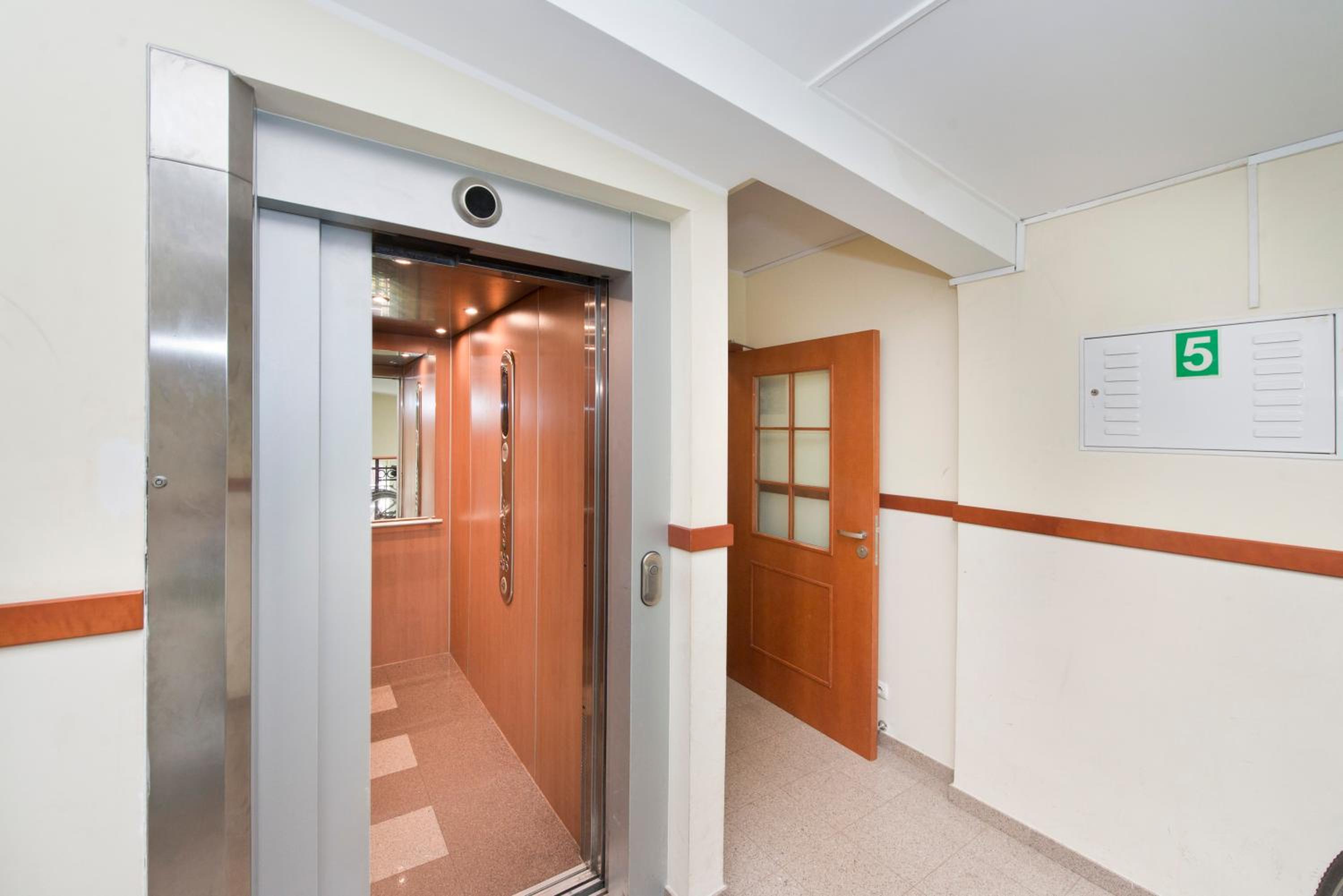 Duplex Apartment - Photo 24