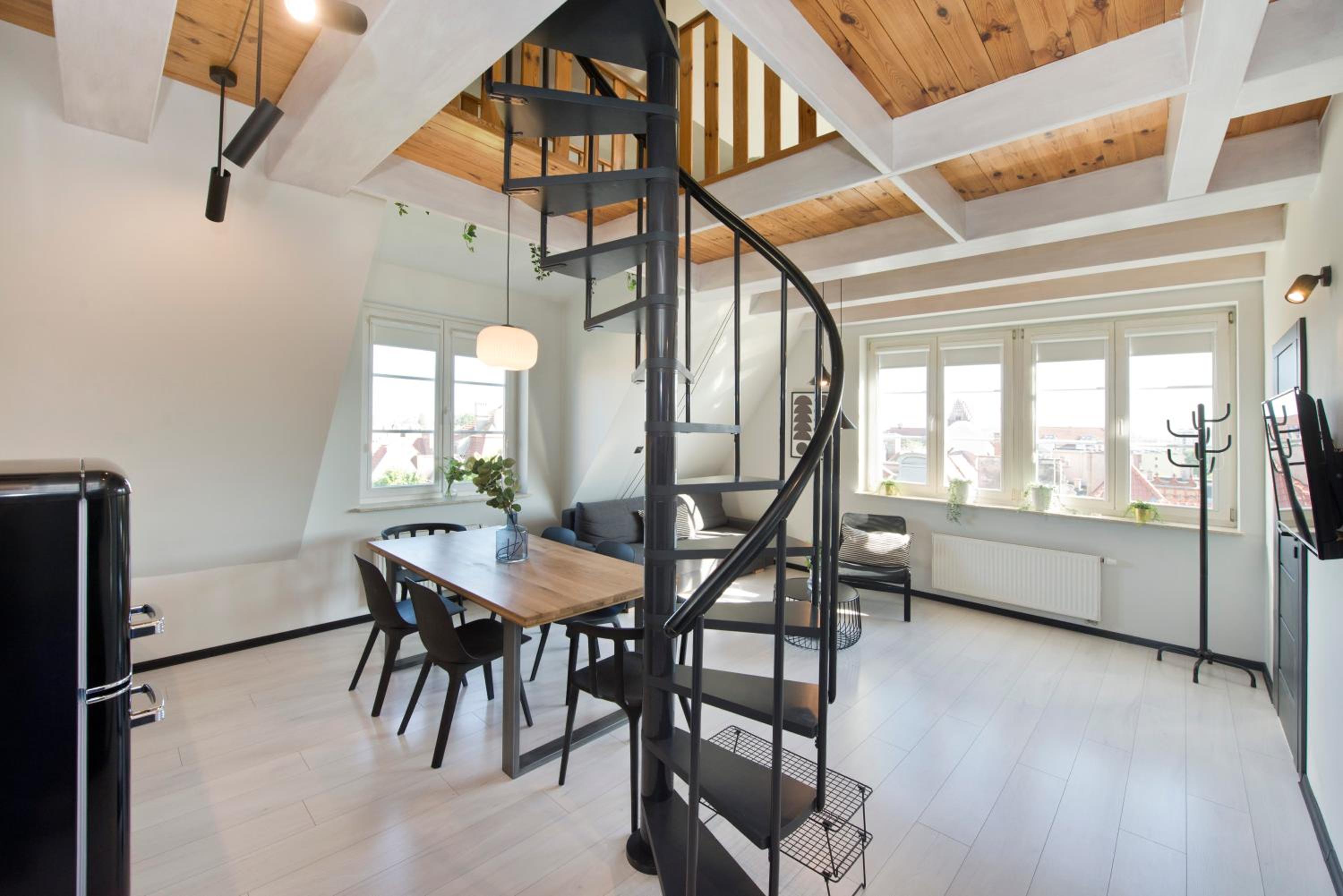 Duplex Apartment - Photo 27