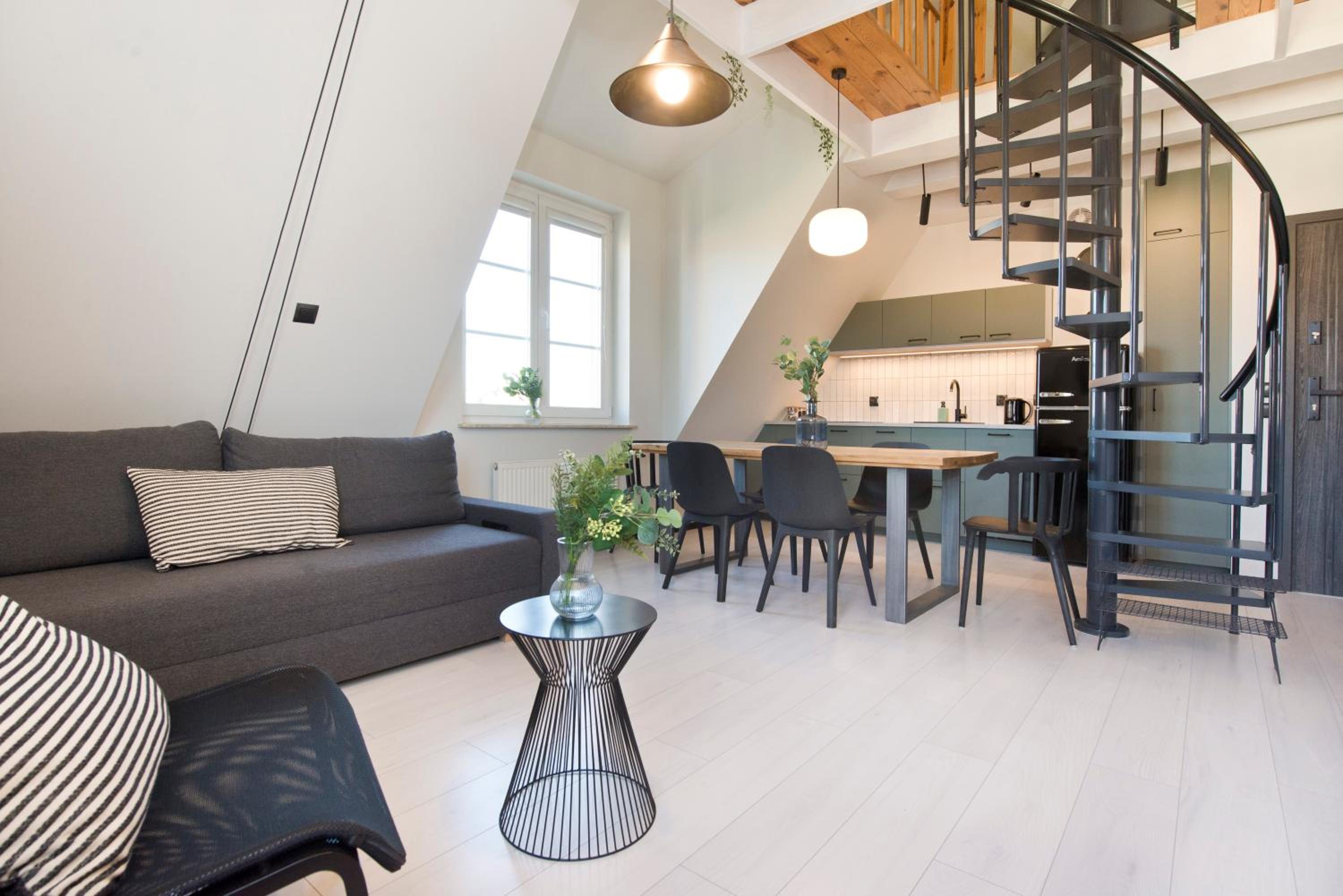 Duplex Apartment - Photo 21