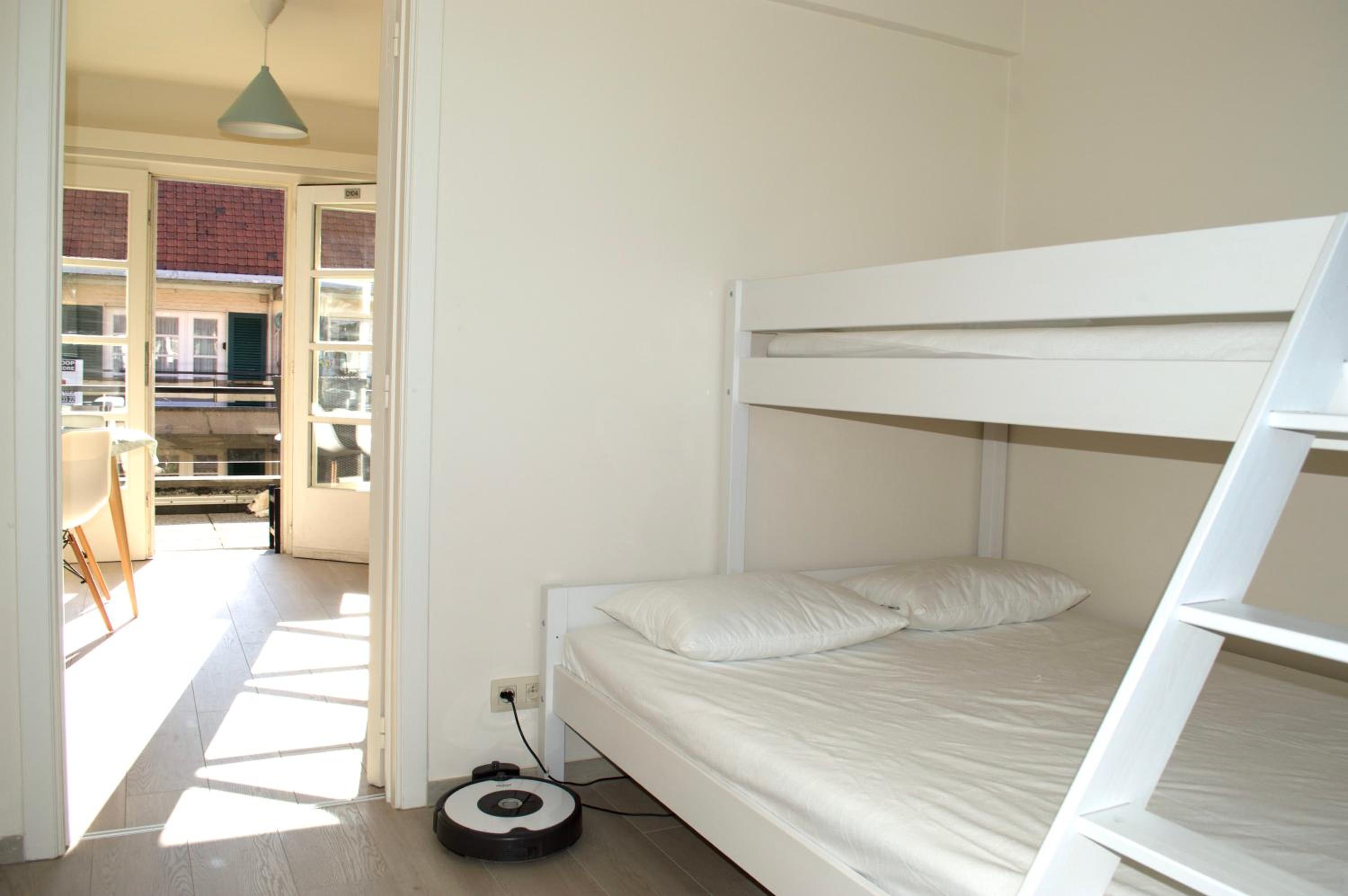 Two-Bedroom Apartment - Photo 23