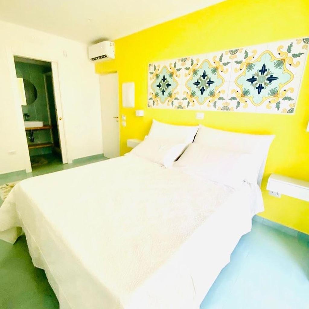 Double Room with Private Bathroom - Photo 5