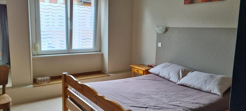 Double Room with Private Bathroom - Photo 5