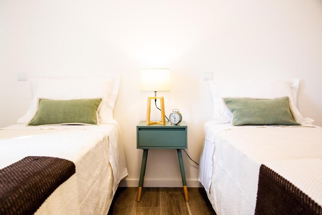 Double or Twin Room with Private Bathroom - Photo 1