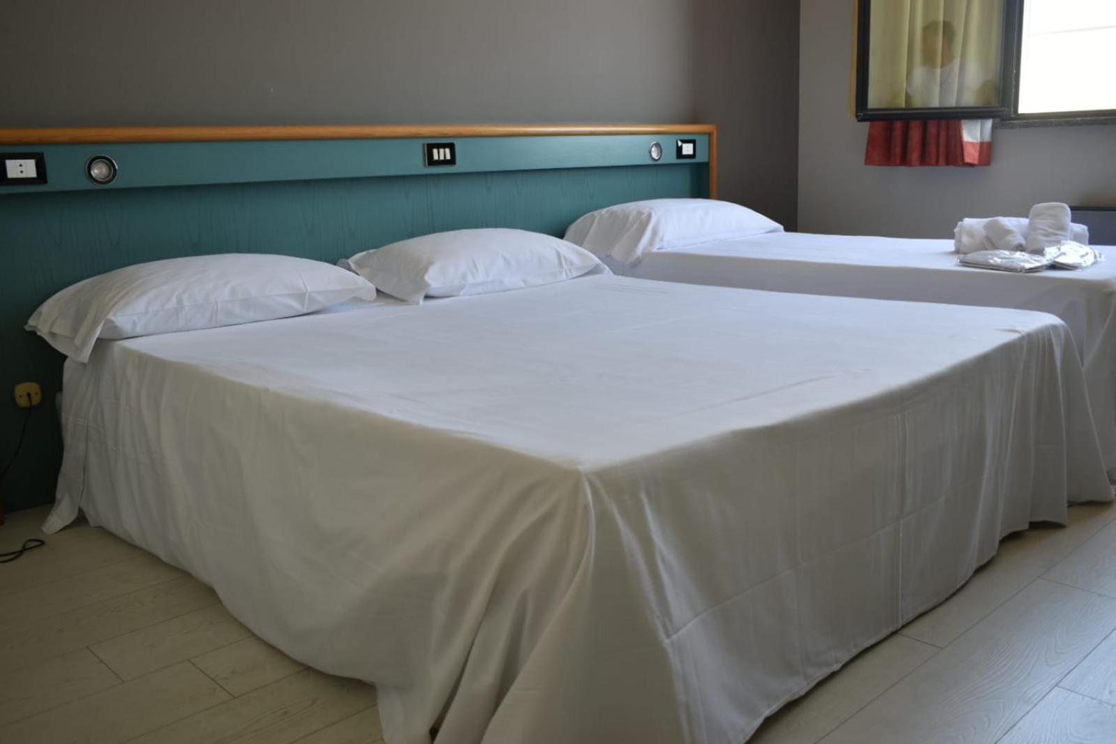 Triple Room - Photo 1