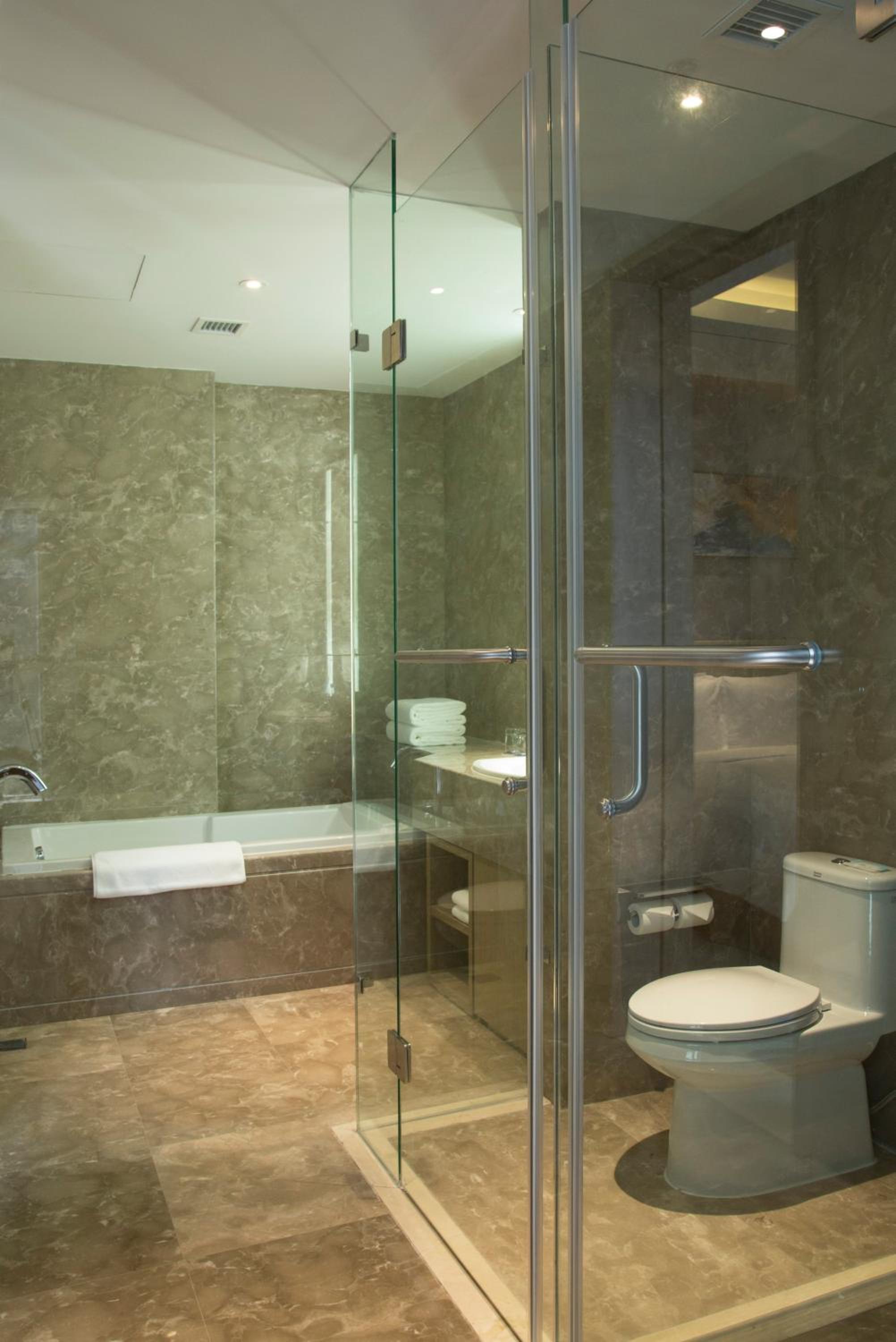 One-Bedroom Suite