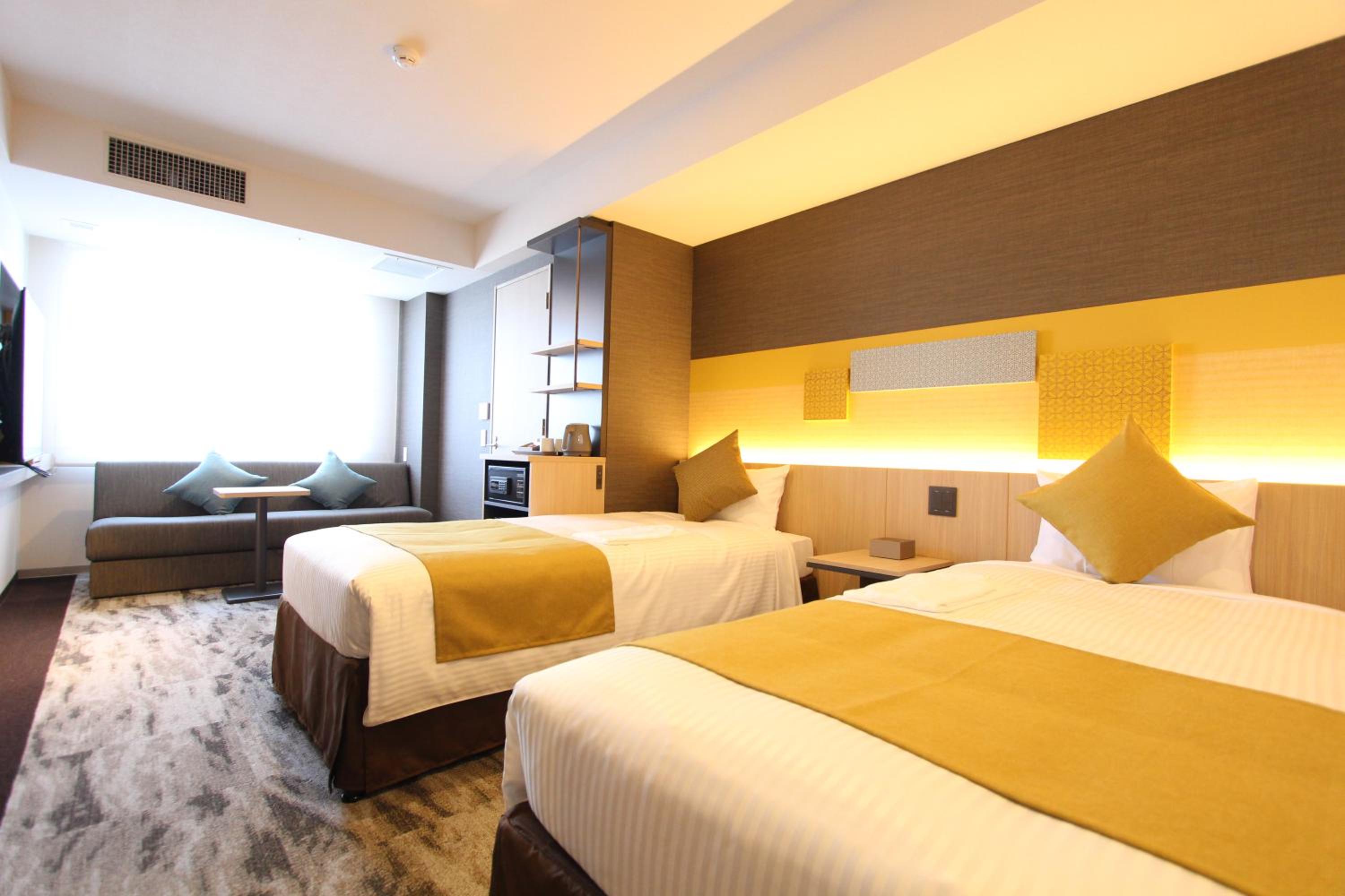 Deluxe Twin Room photo 1