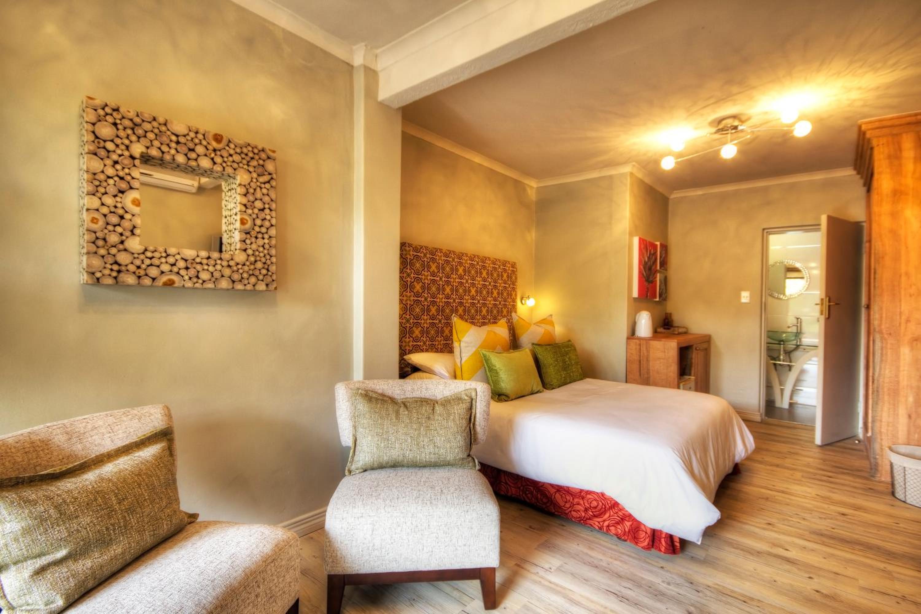 Standard Room - Photo 17