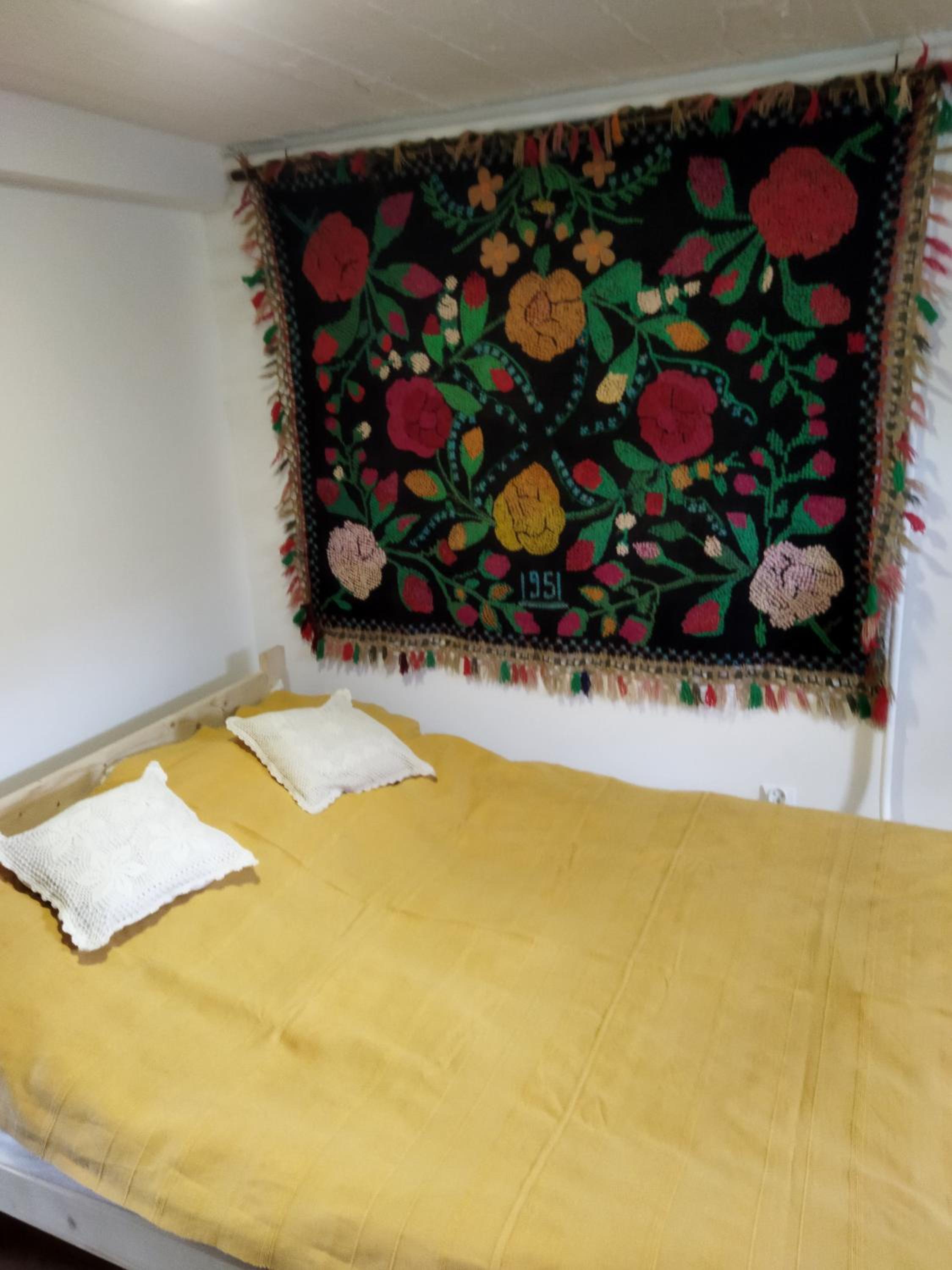One-Bedroom Apartment - Photo 13