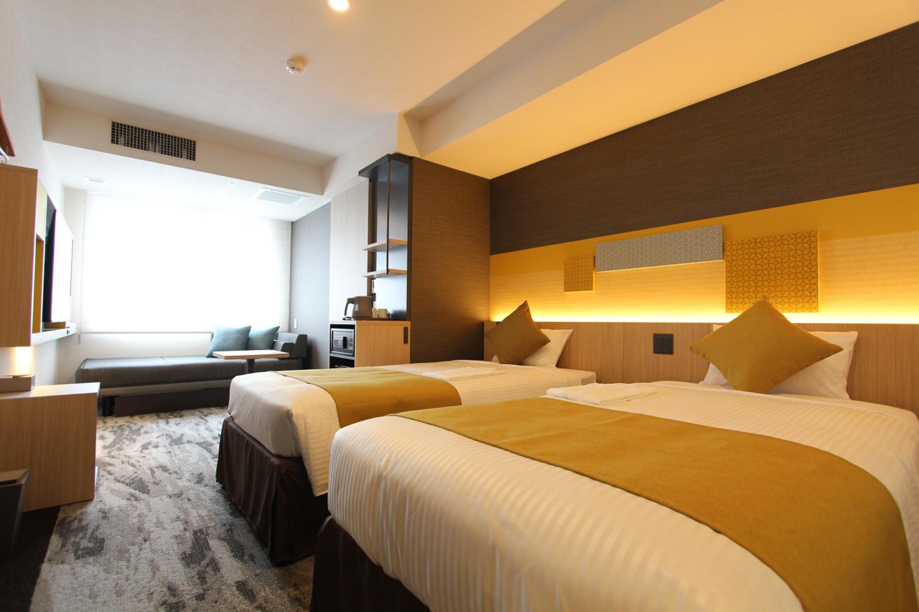Deluxe Twin Room - Disability Access photo 1