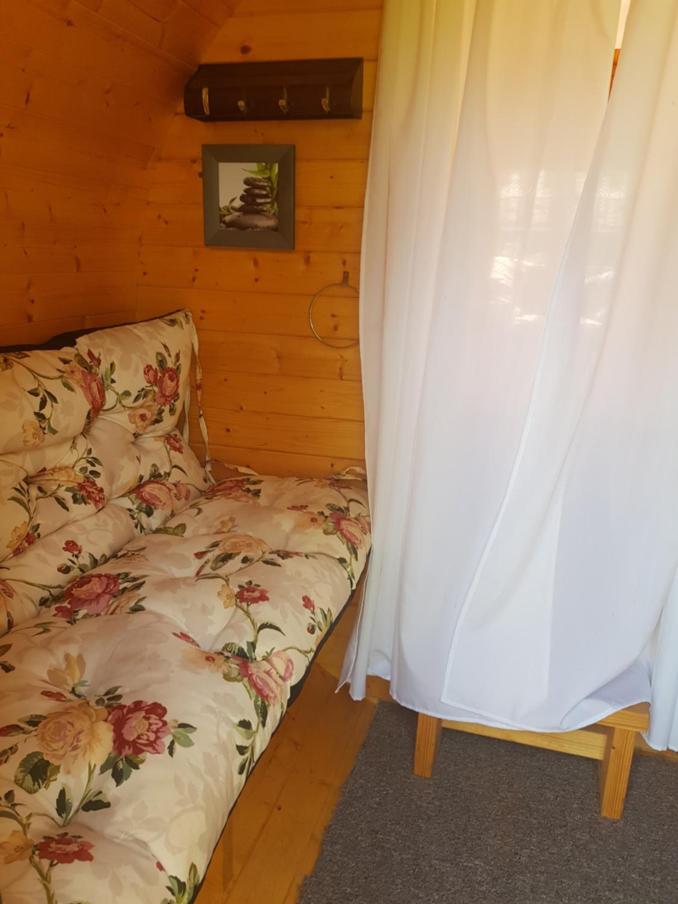 Mobile Home photo 2