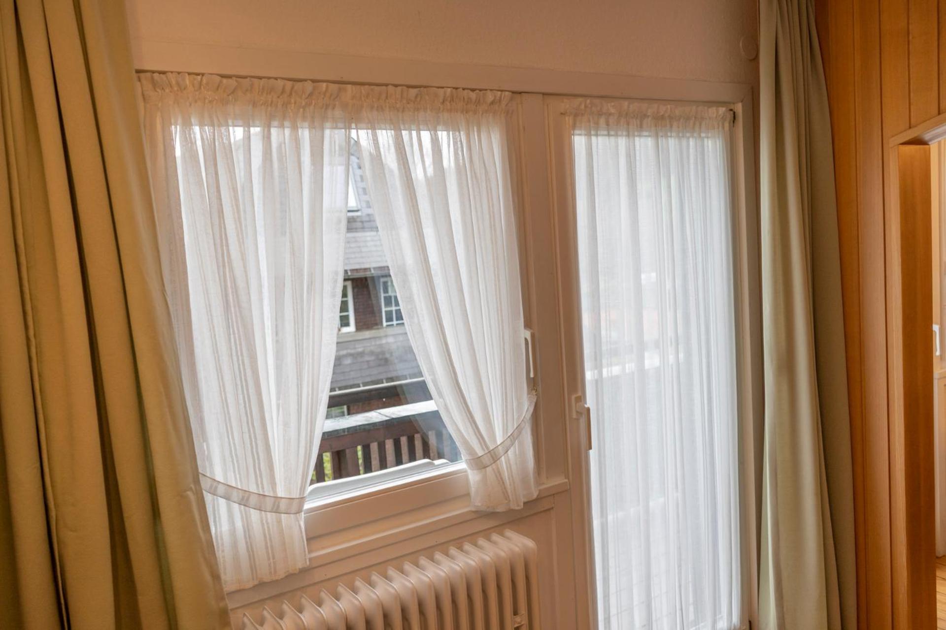 Two-Bedroom Apartment - Photo 8