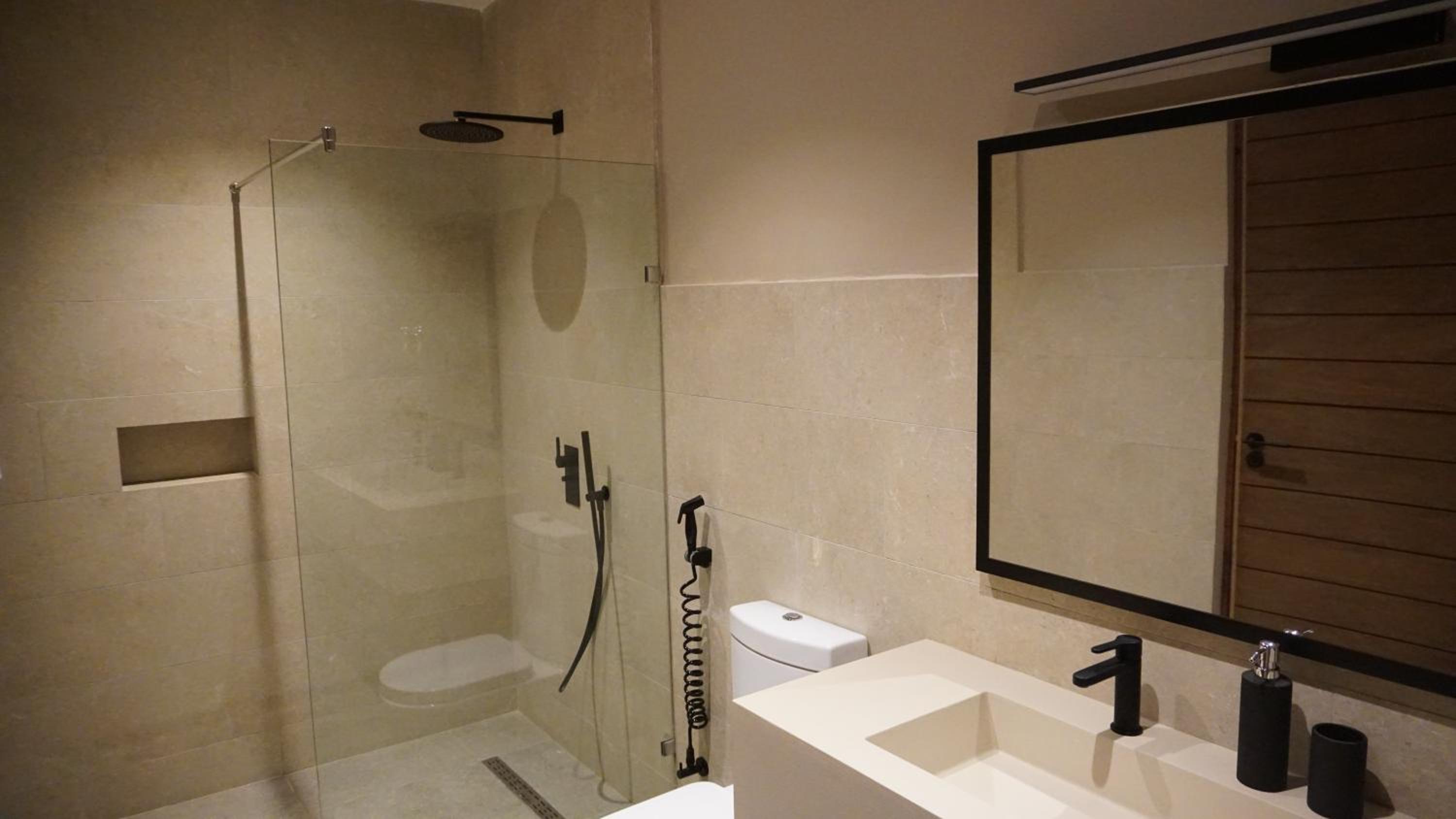 King Room with Sea View - Photo 12