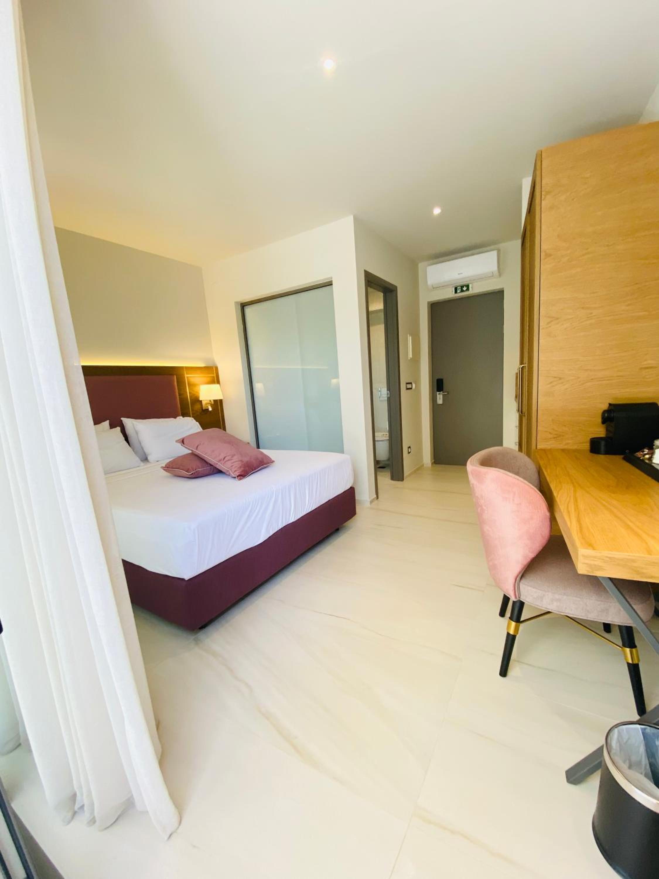 Deluxe Cozy Suite photo 3