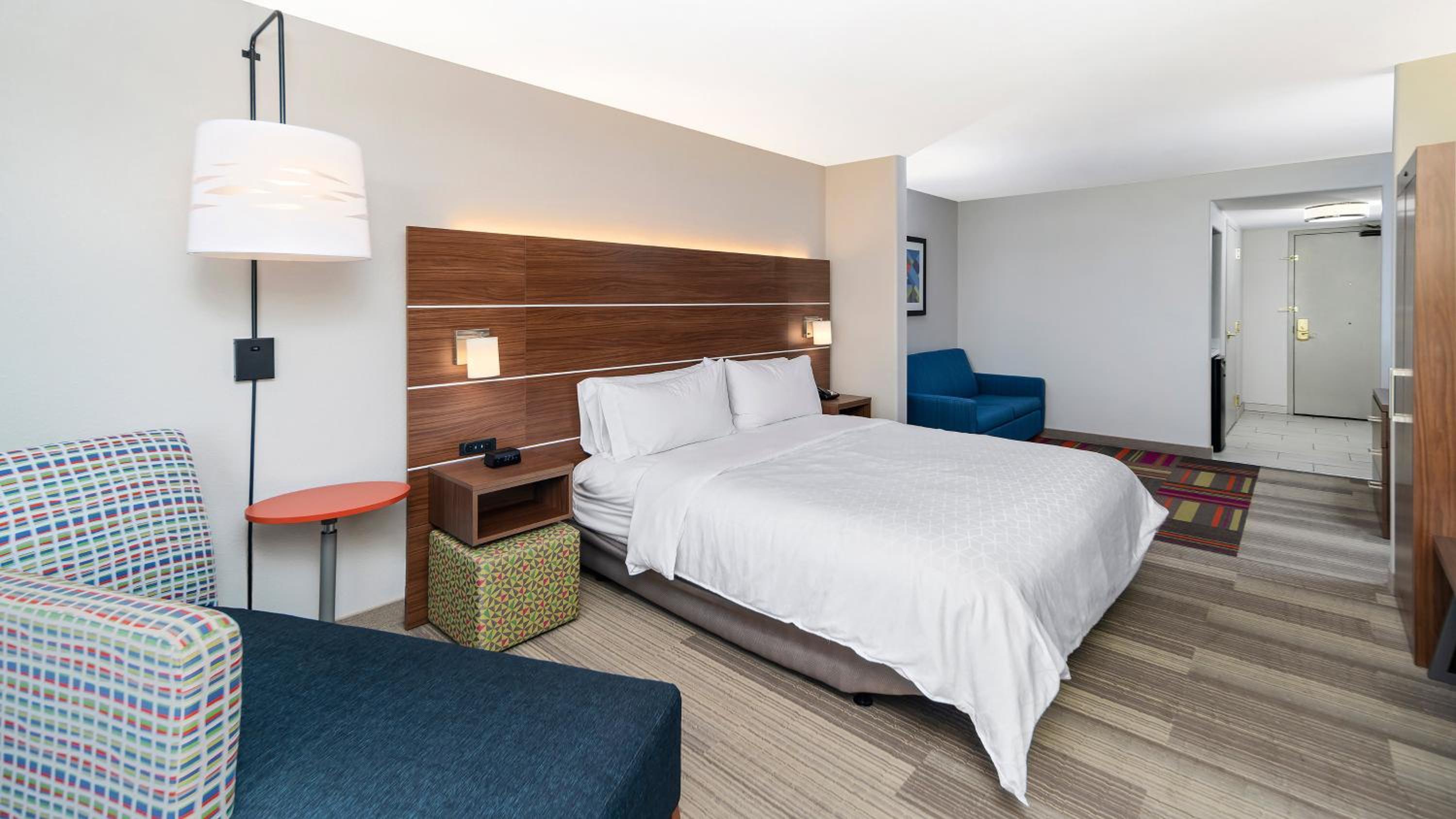 King Suite - Photo 3