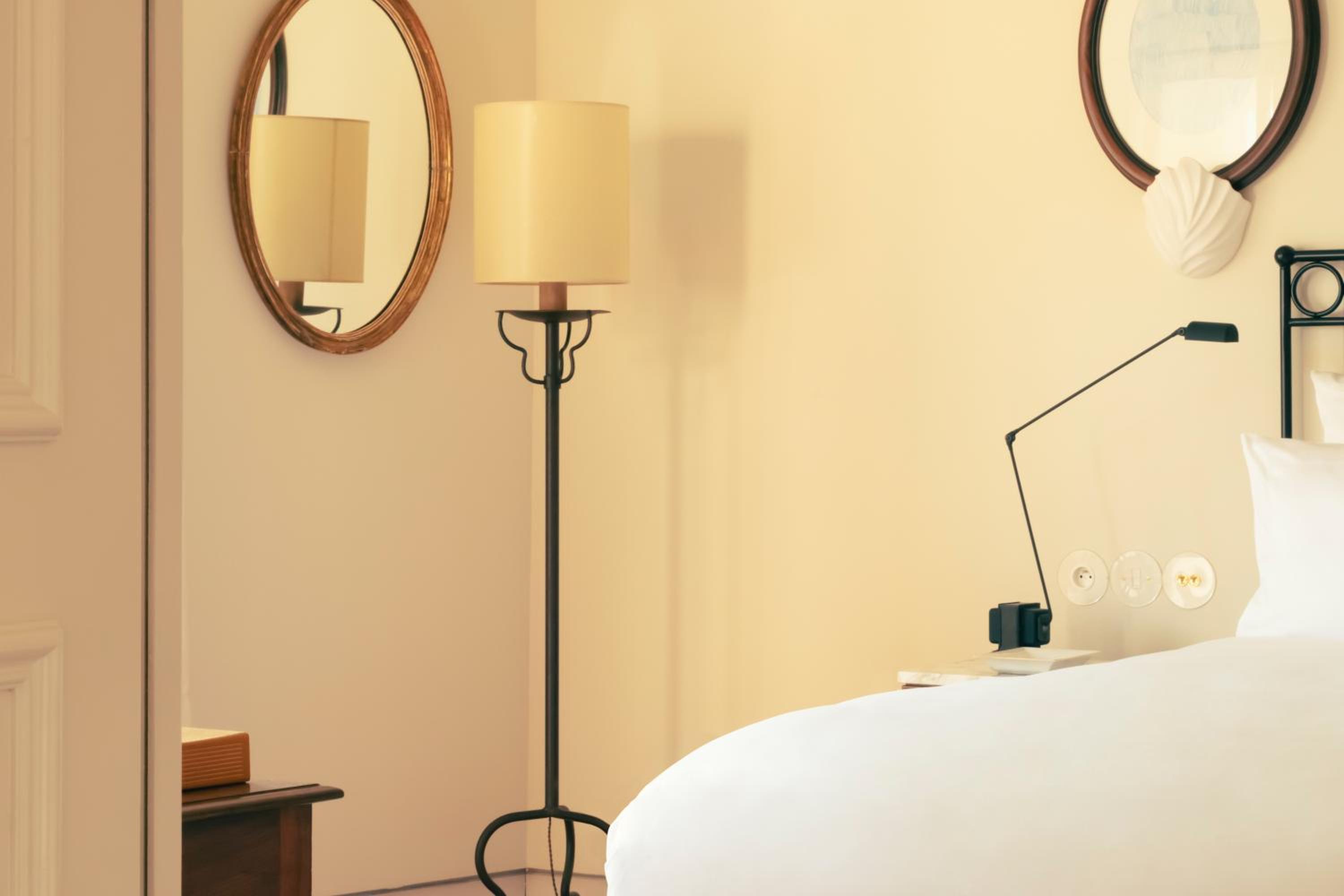 Suite Prestige Tropézienne avec Terrasse – Vue sur Mer