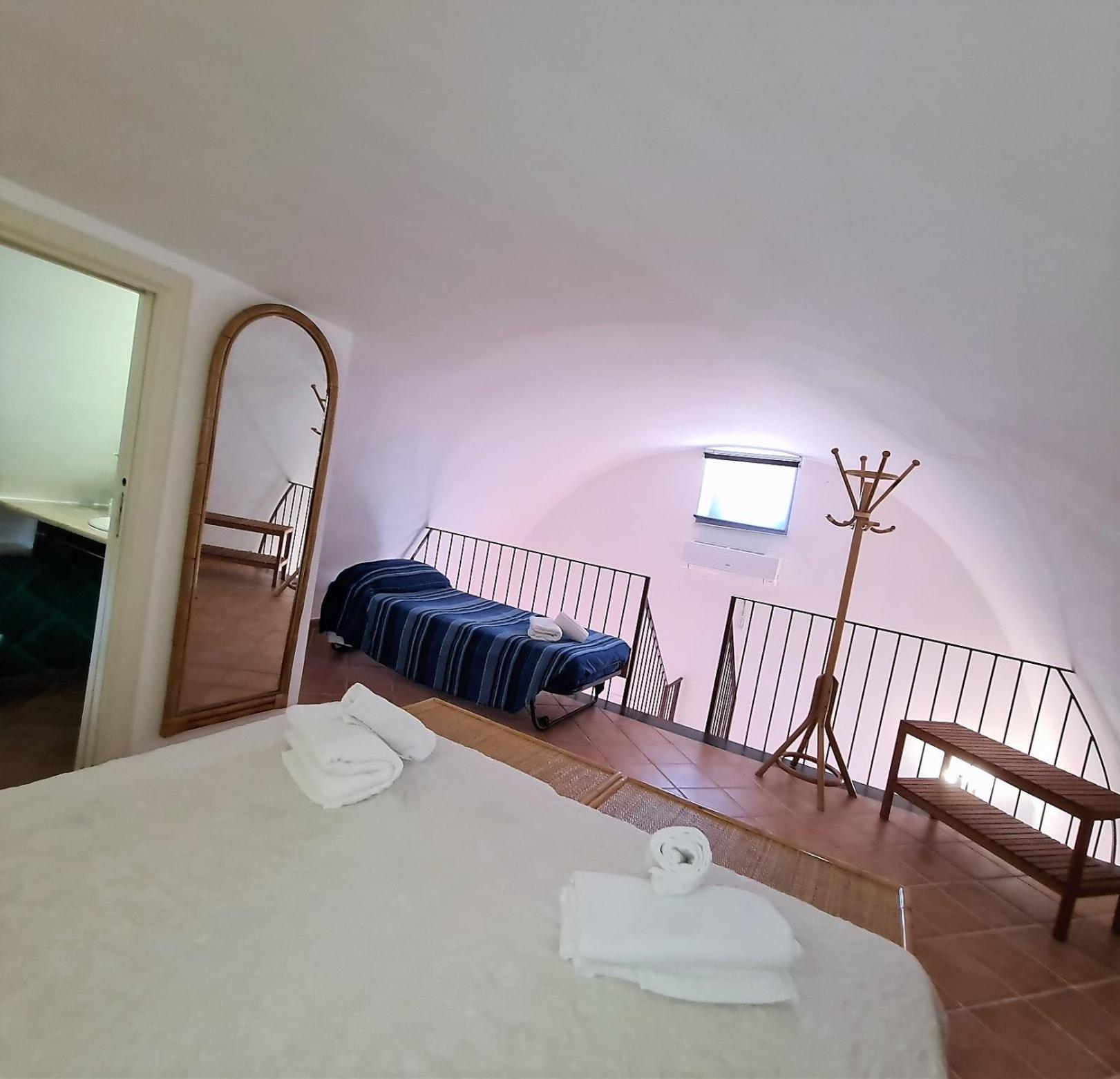 Maisonette - Photo 26