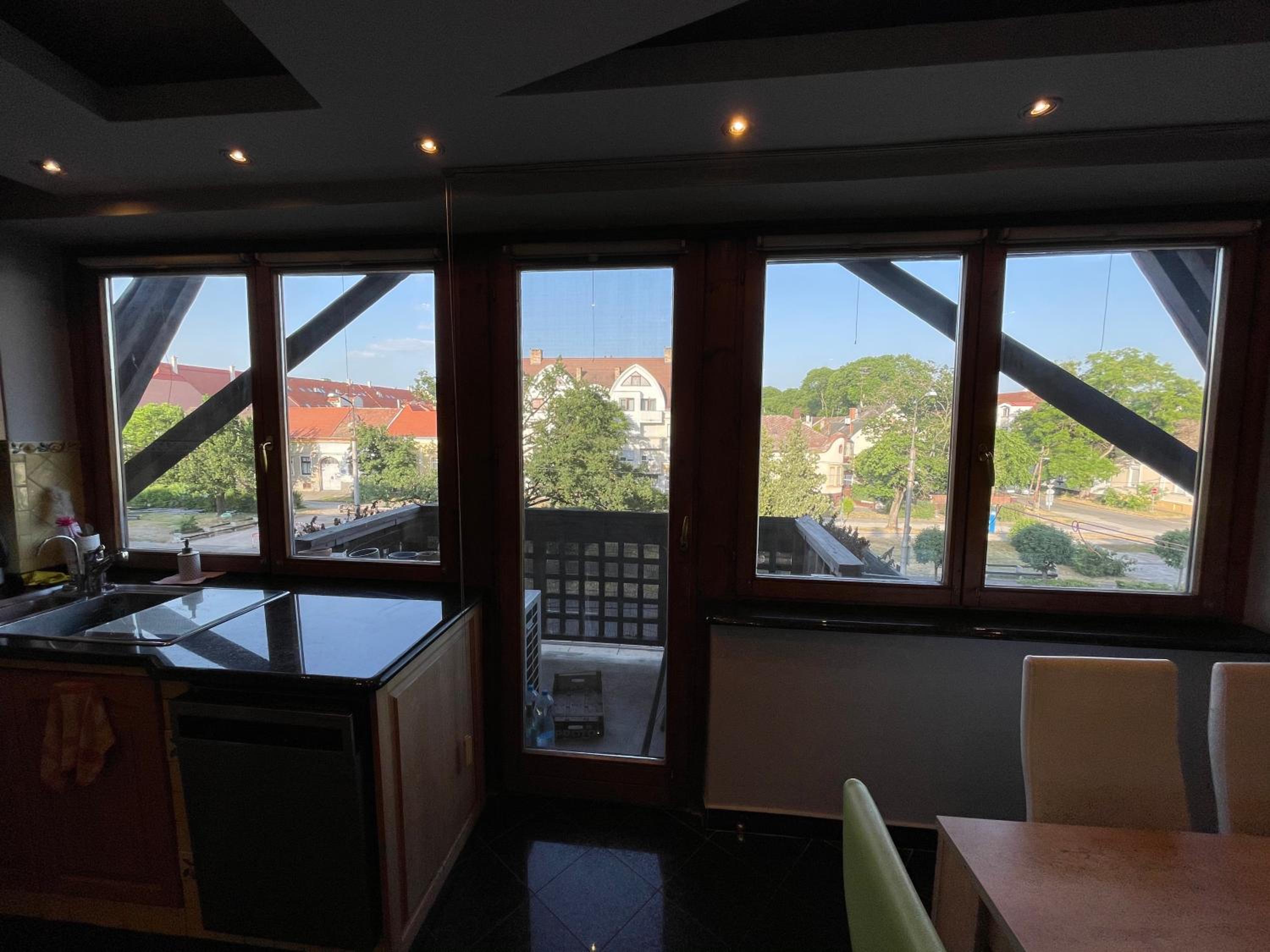 Three-Bedroom Apartment - Photo 7