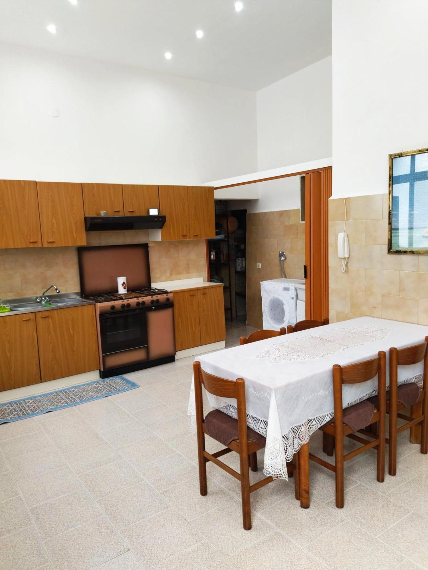 Apartment - Ground Floor - Photo 6