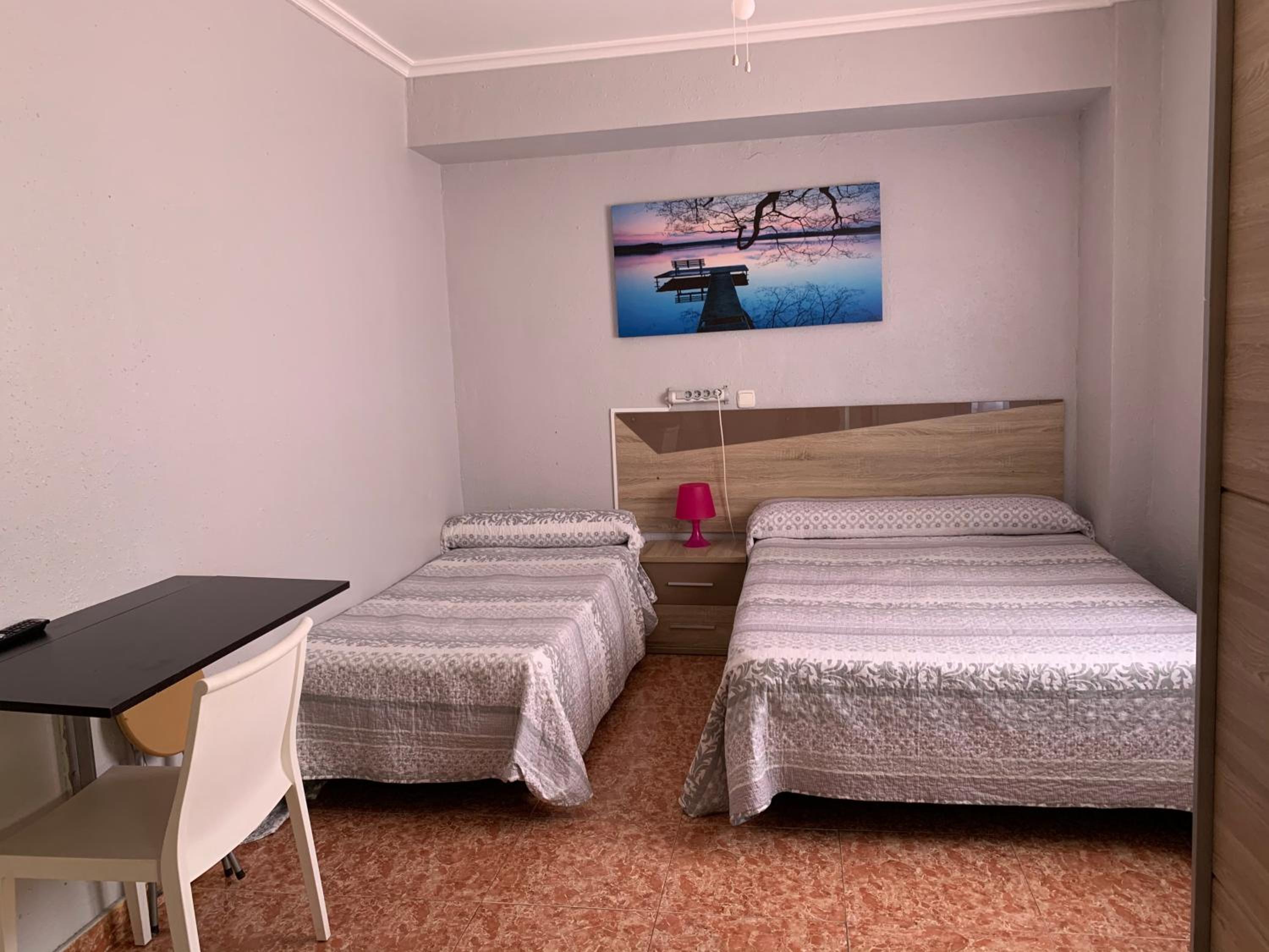 Double Room with Extra Bed - Photo 4