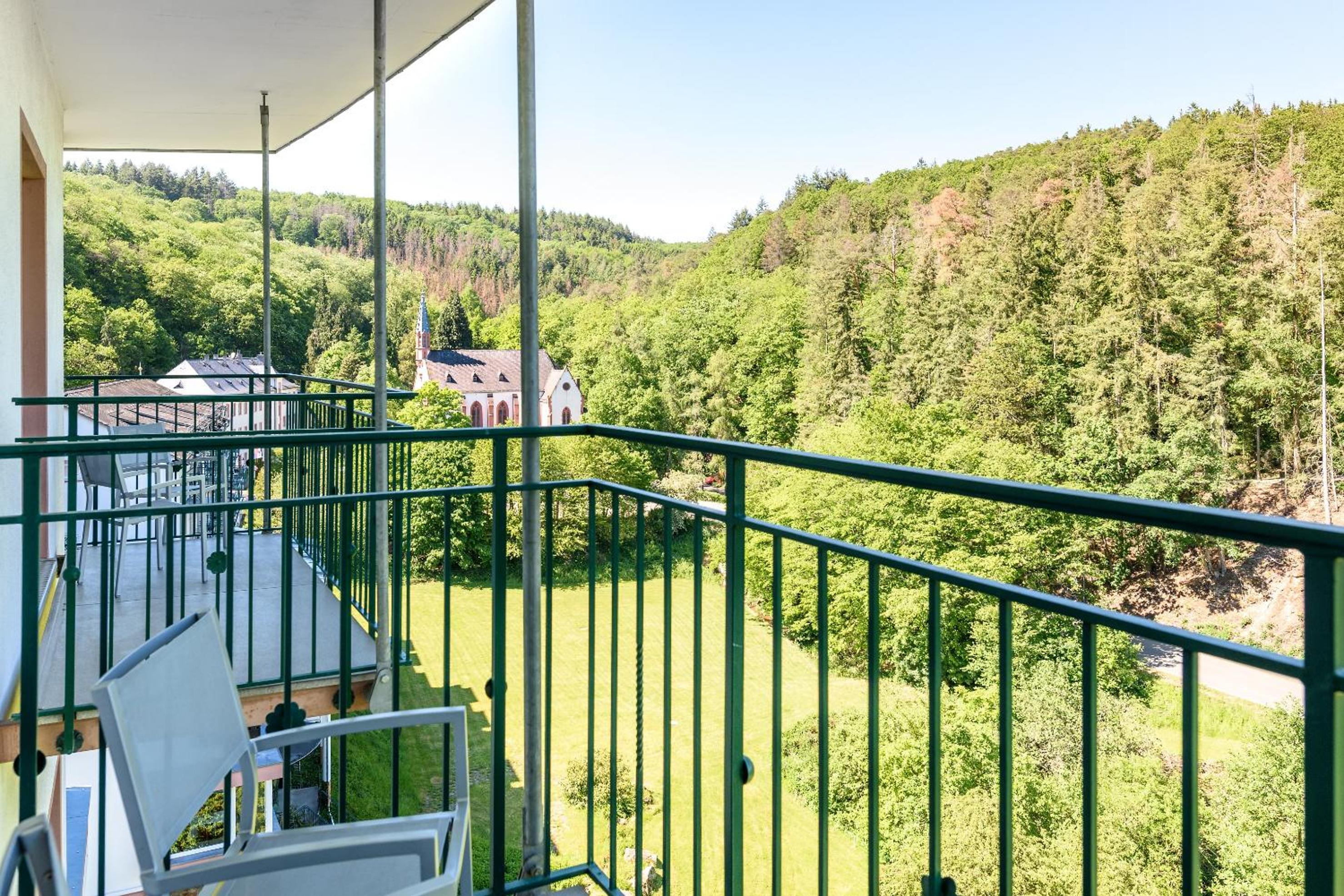 Comfort Double Room with Balcony - Photo 6