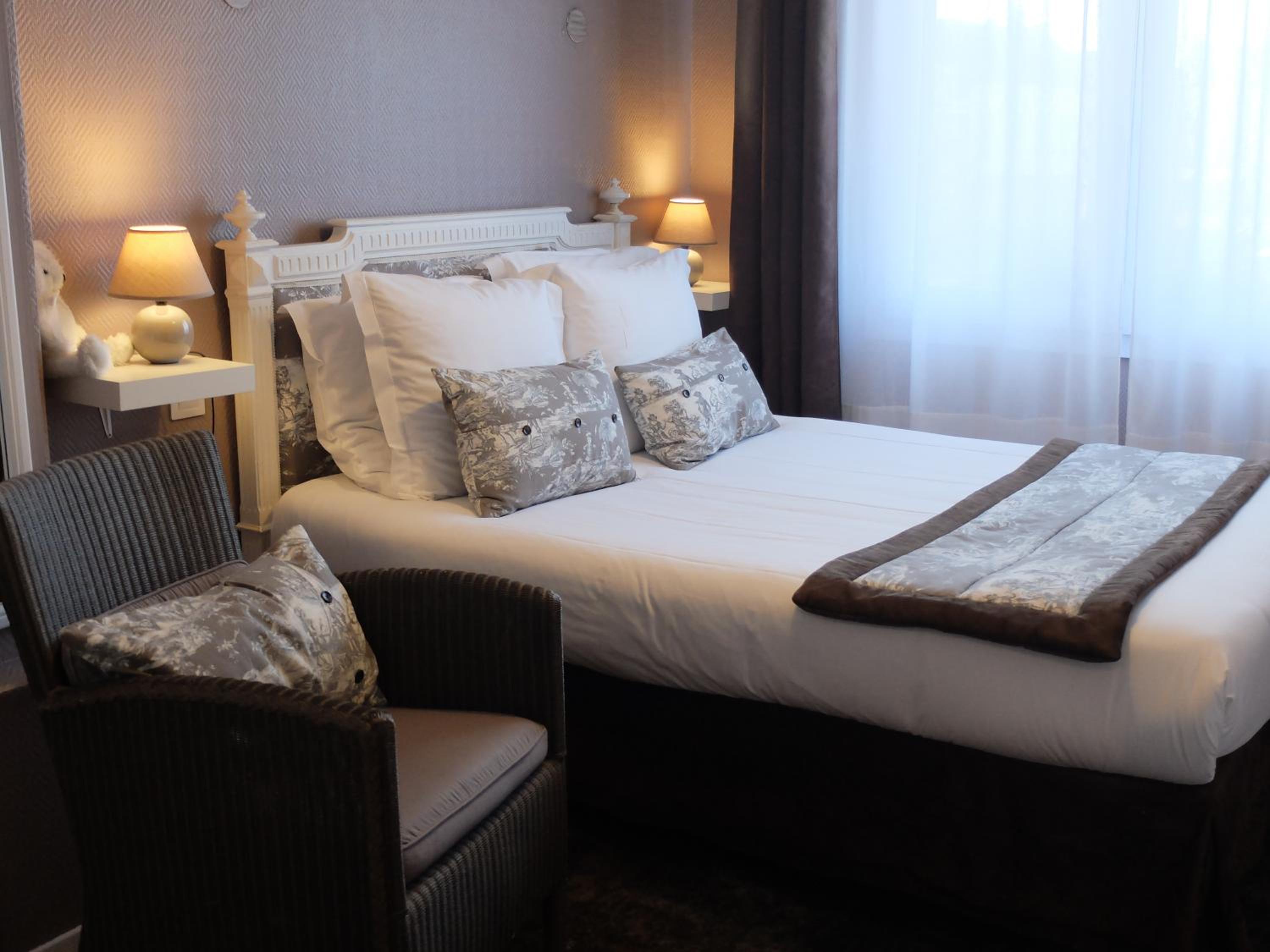 Small Double Room photo 2