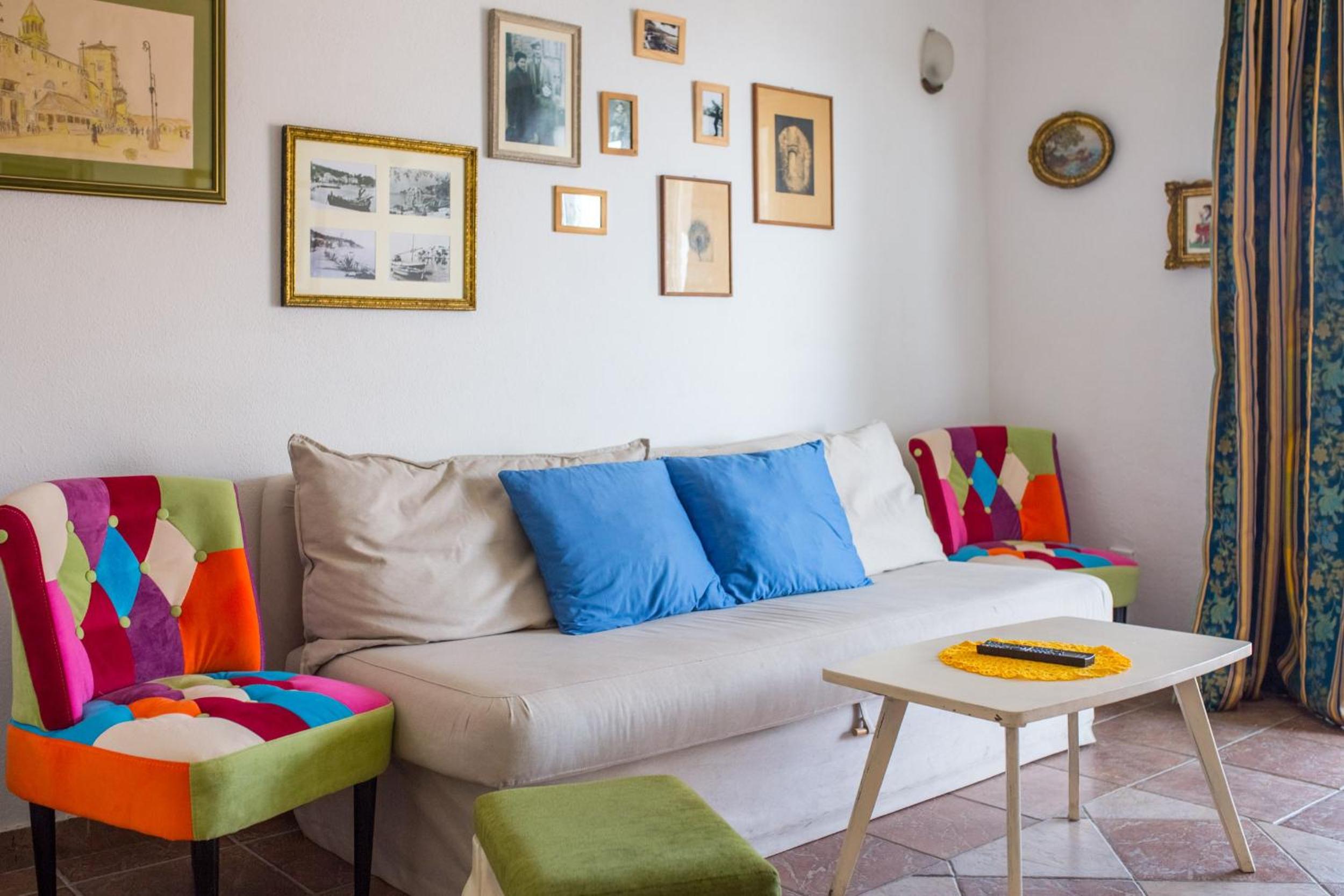 Three Bedroom Apartment with Sea View photo 1